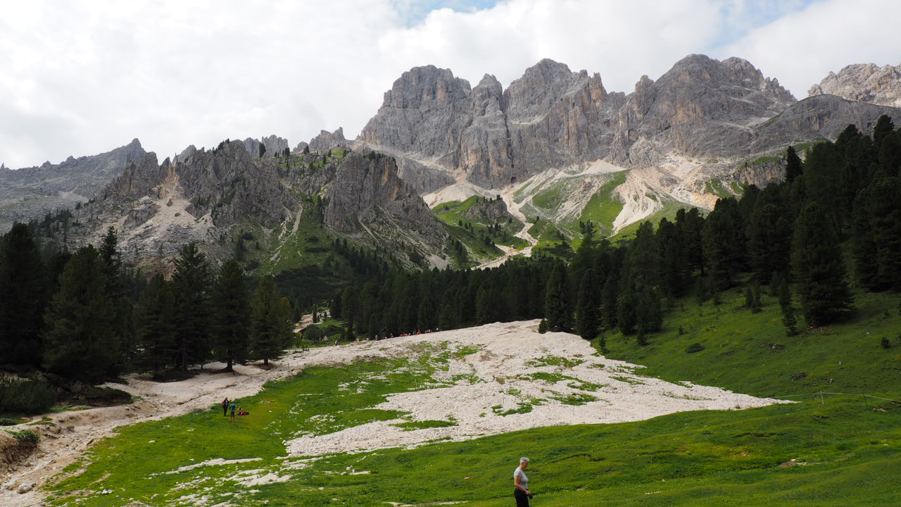 Gardeccia refuge area