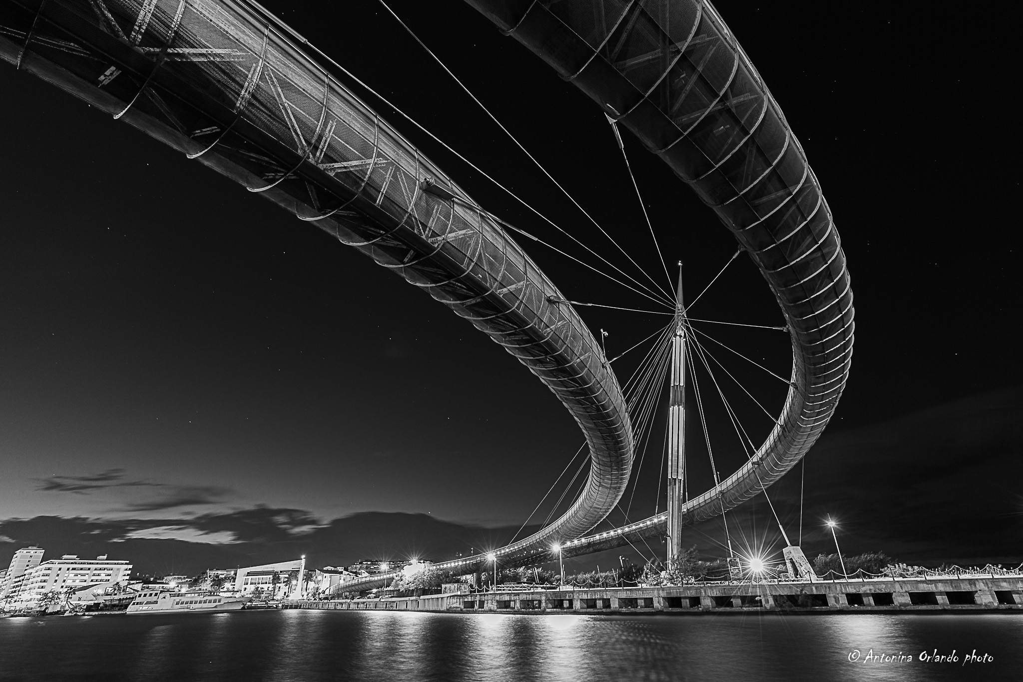 Stelle e stelline sul ponte .