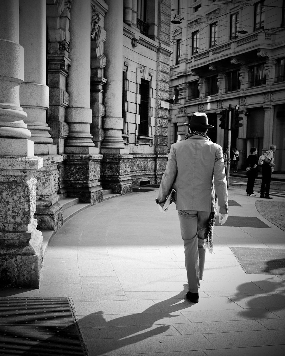 Dissolversi con eleganza