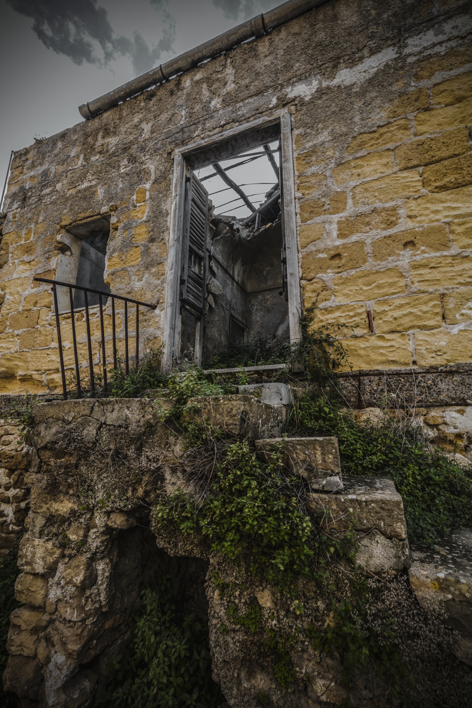 Ancient poggioreale: typical house