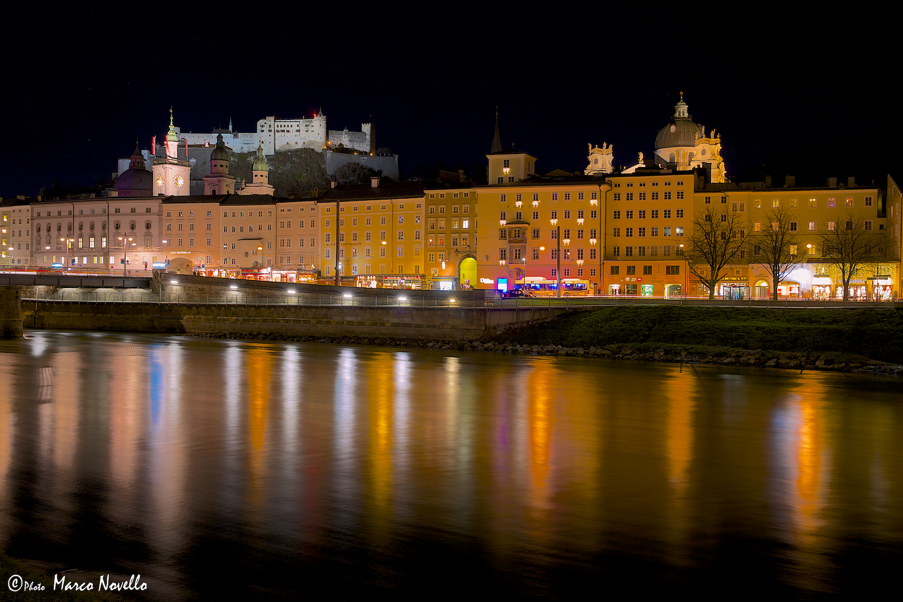 Salisburgo by night
