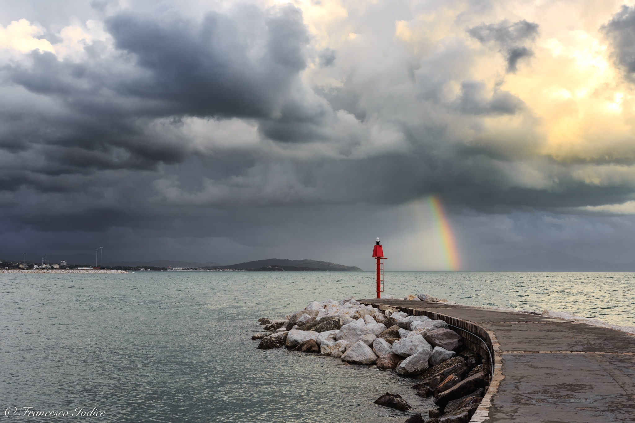 ..somewhere over the rainbow..