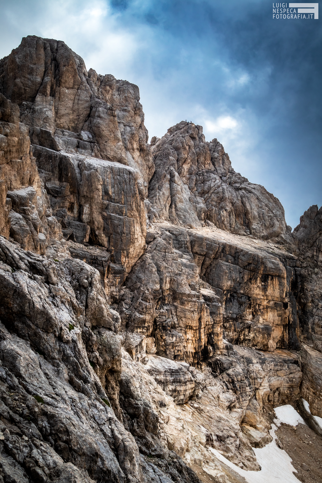 le pareti del ghiacciaio - calderone - gran sasso