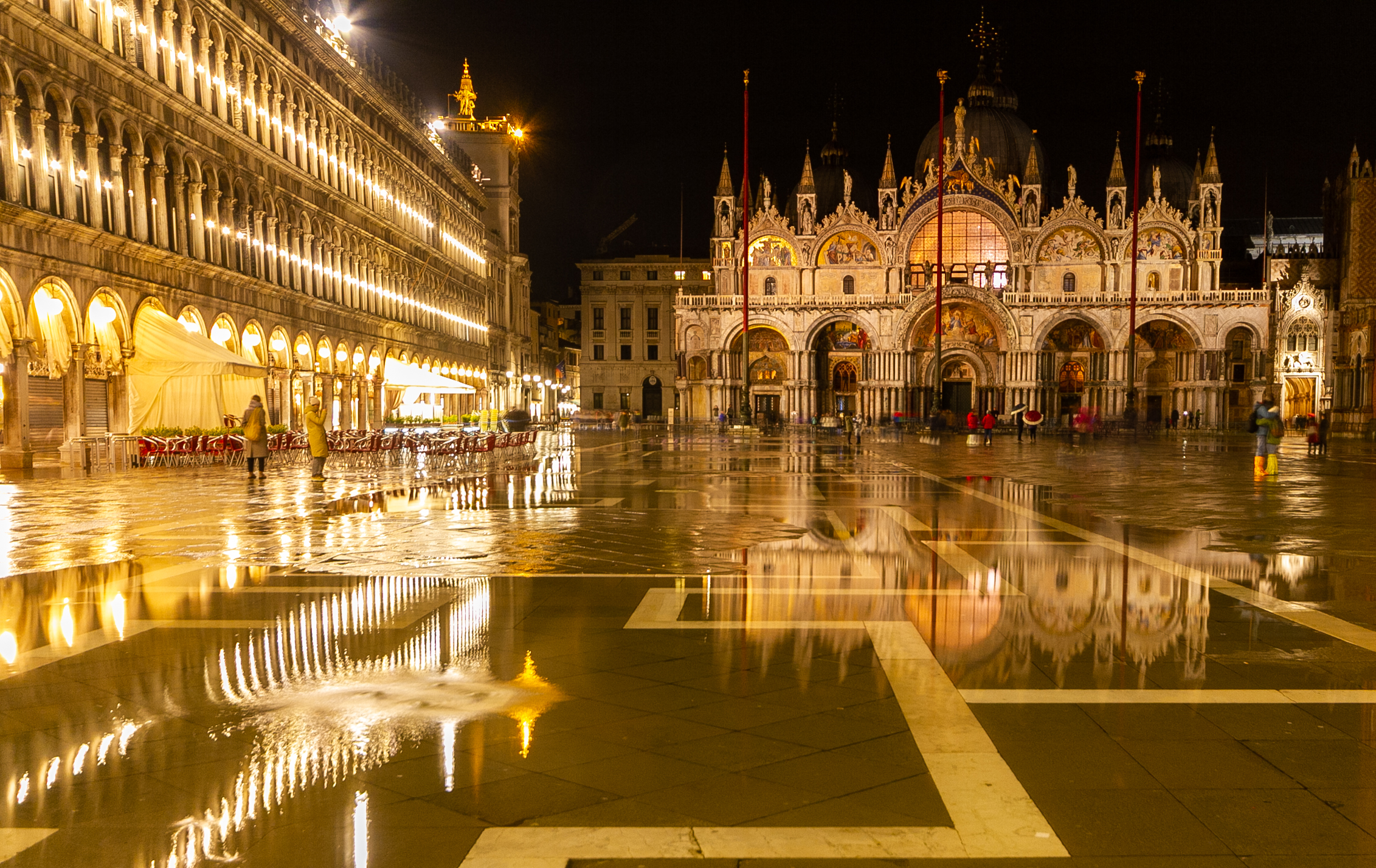 Back to rise the tide