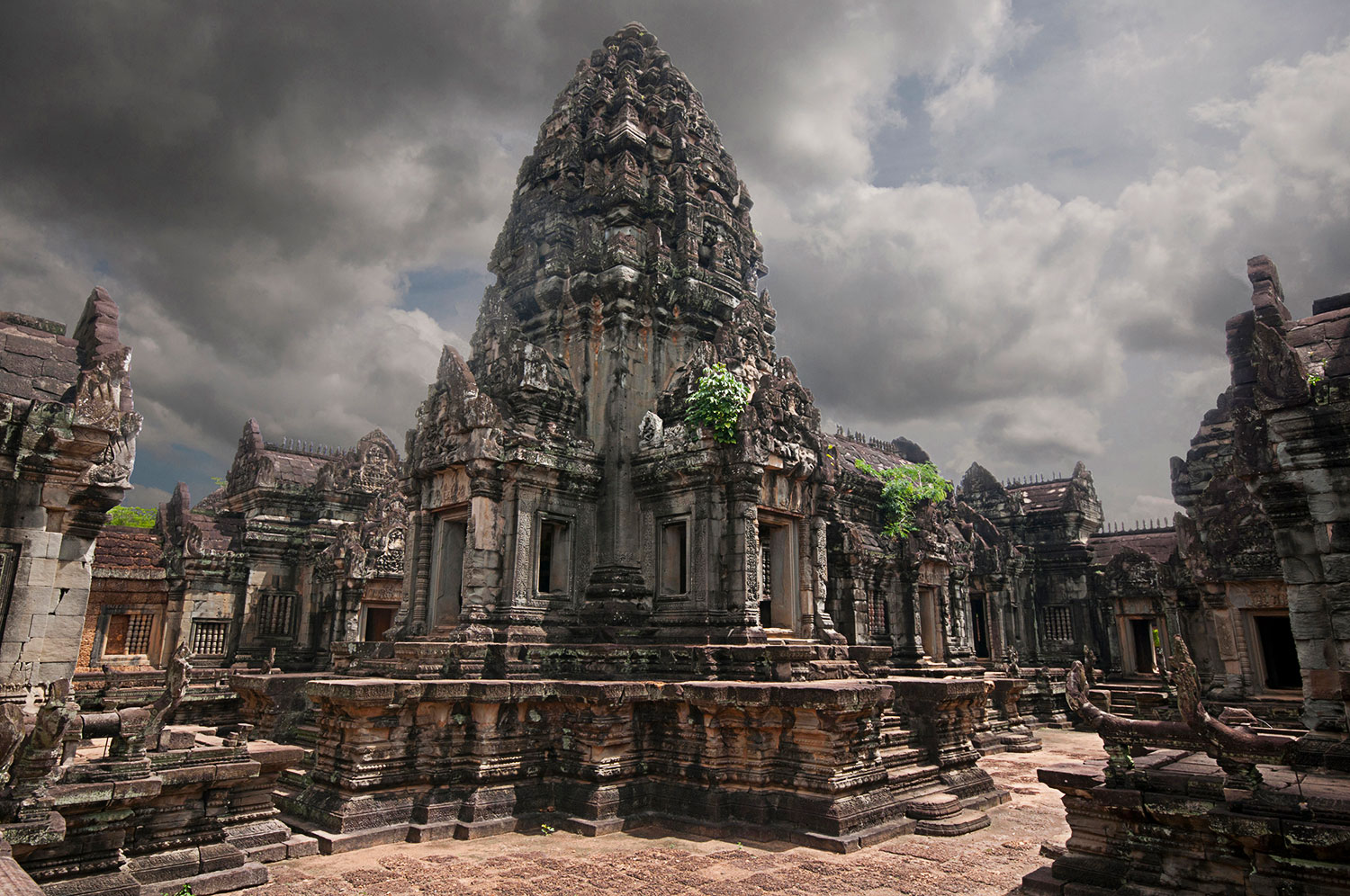 Banteay Samre Temple in Angkor