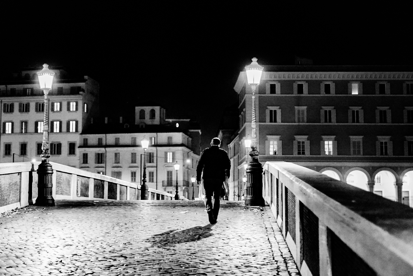 Ponte Sisto by night