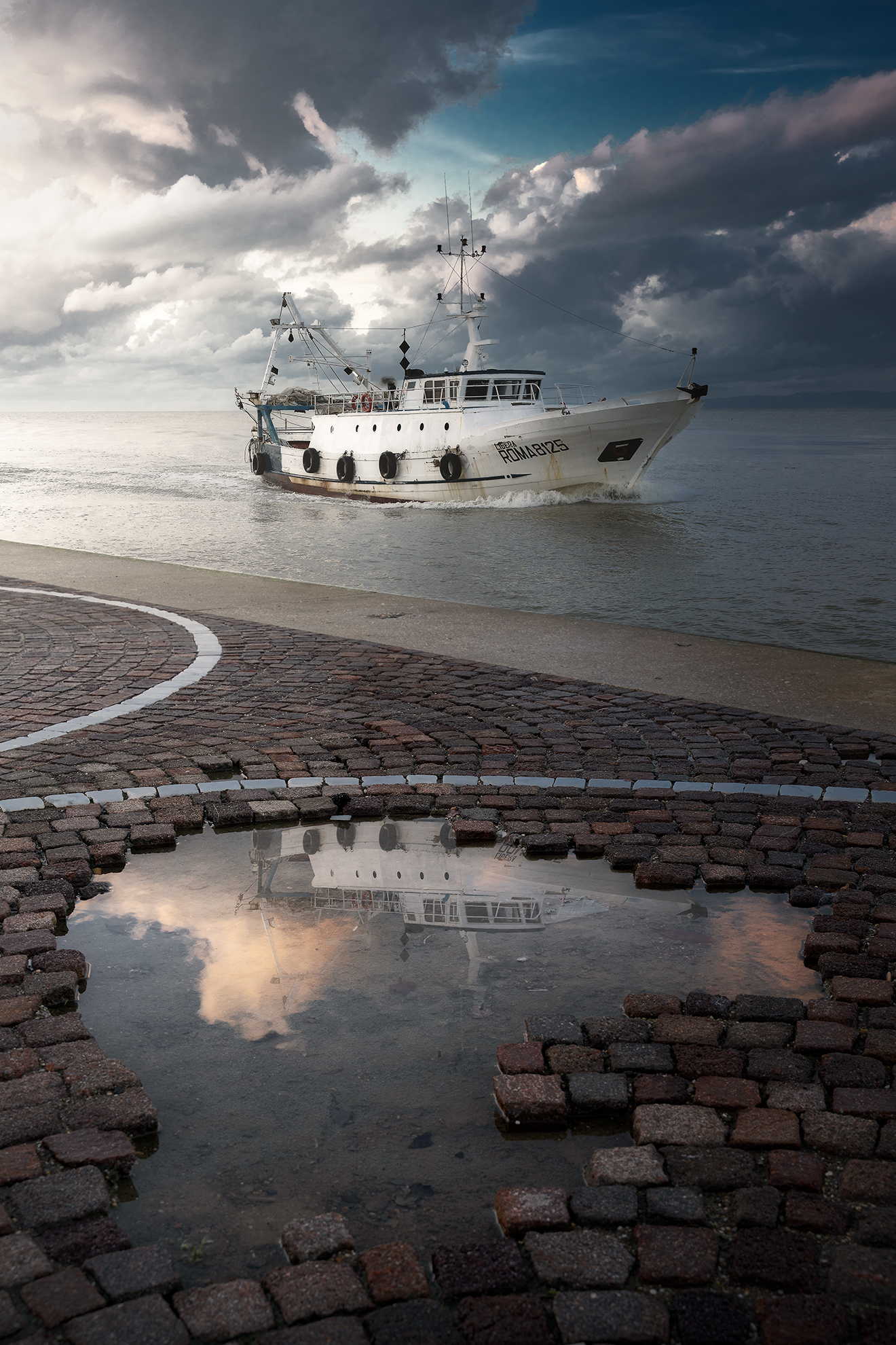 The return of fishing vessels