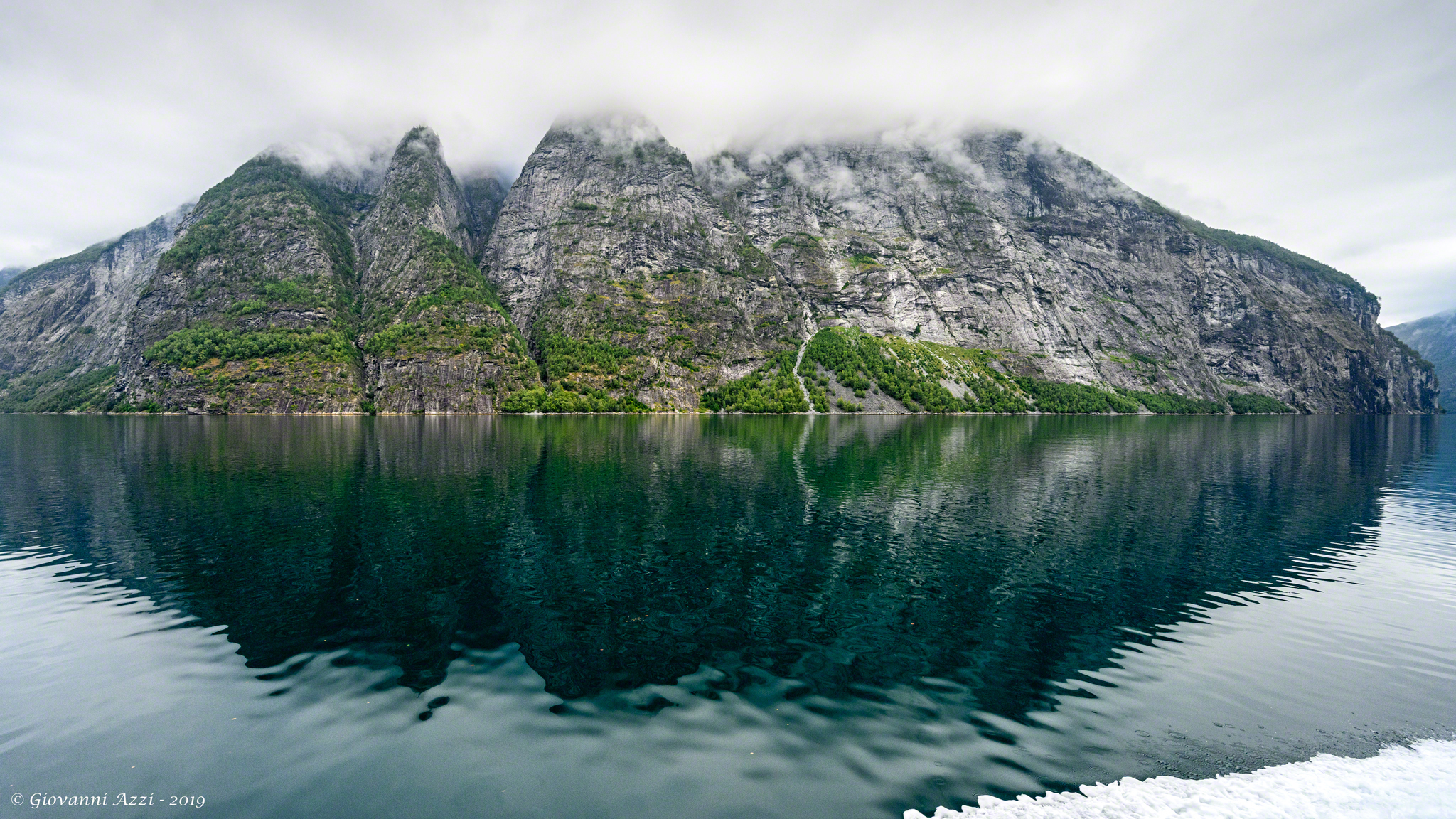 Riflessioni fiordiche