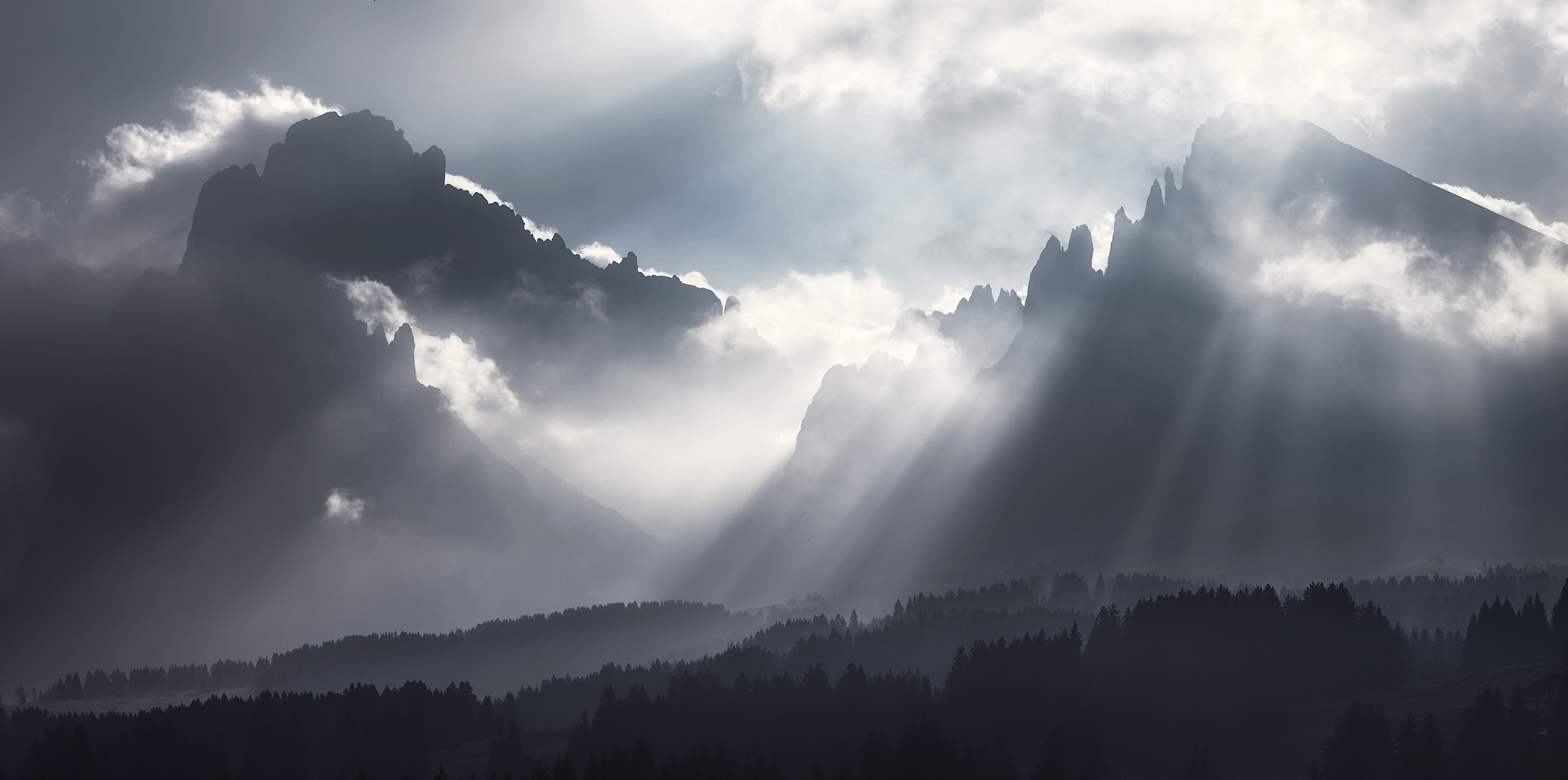 “The stone giants” - dolomites natural park, 201...