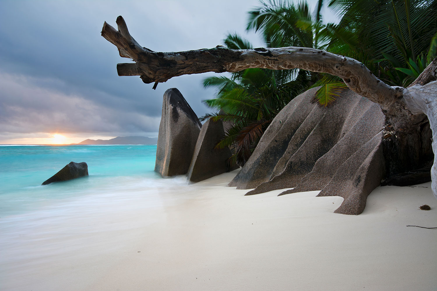 Spiaggetta nascosta alle Seychelles