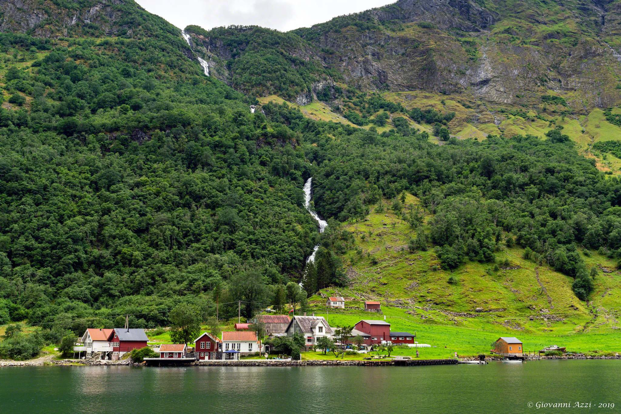 Vivere ai piedi della cascata