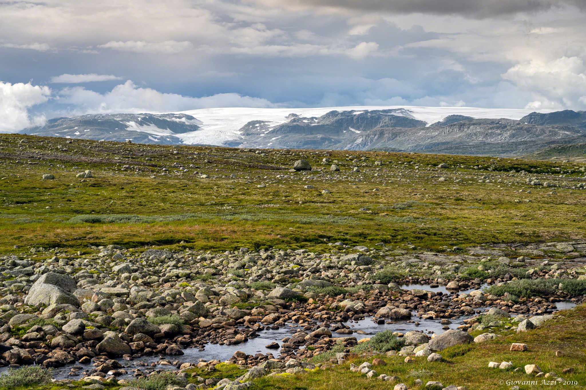 Ghiacciaio visto dall'altopiano di Hardangervidda