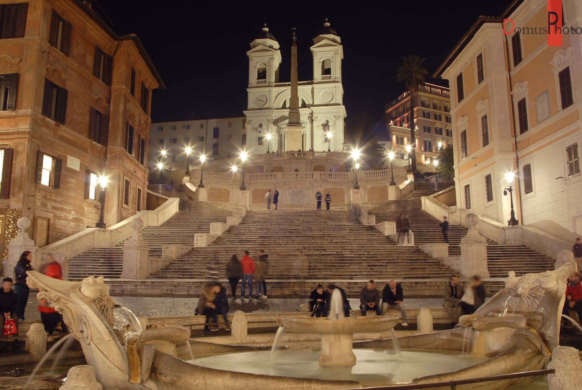 3 juzini in barcaccia