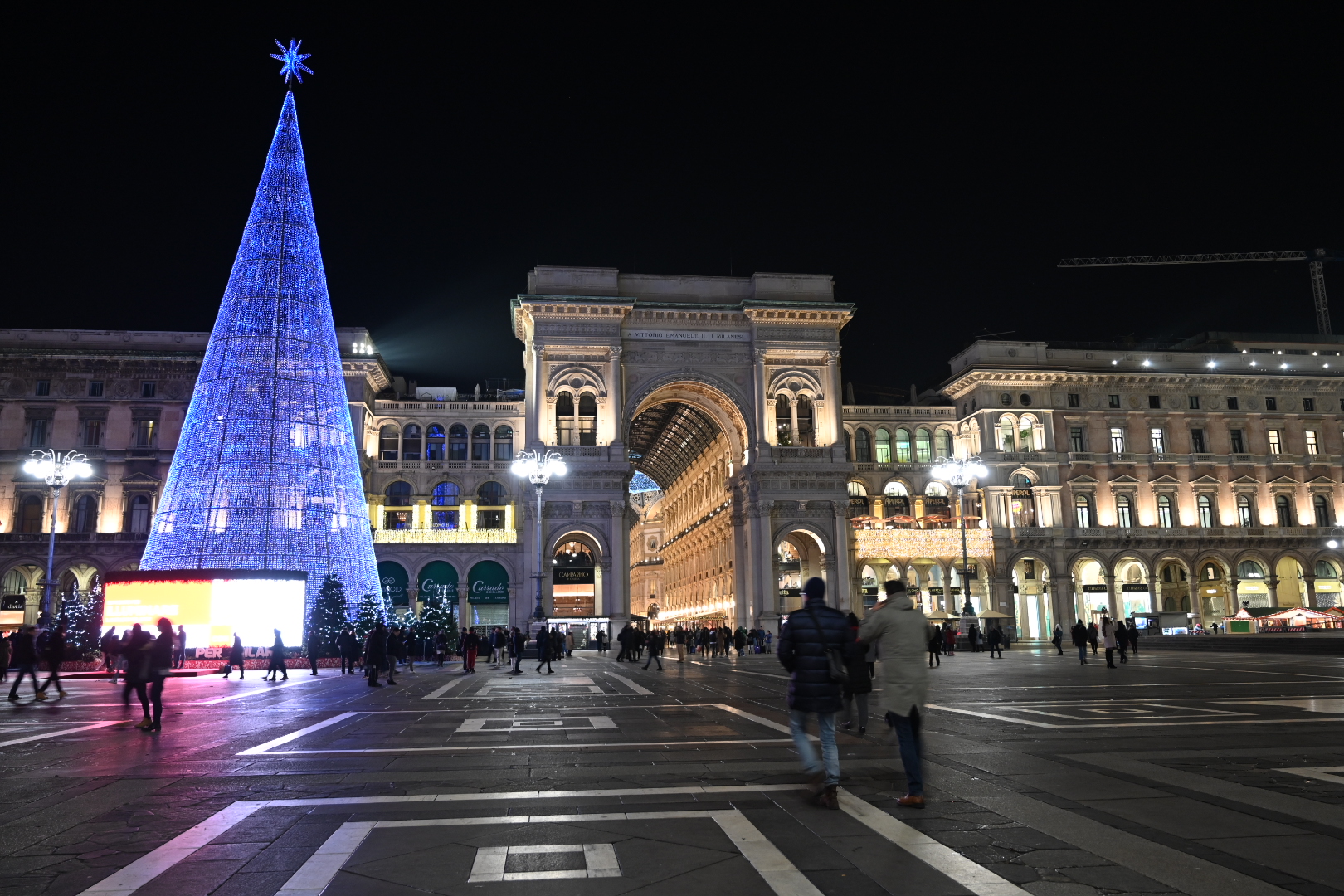 Milan and Christmas 1