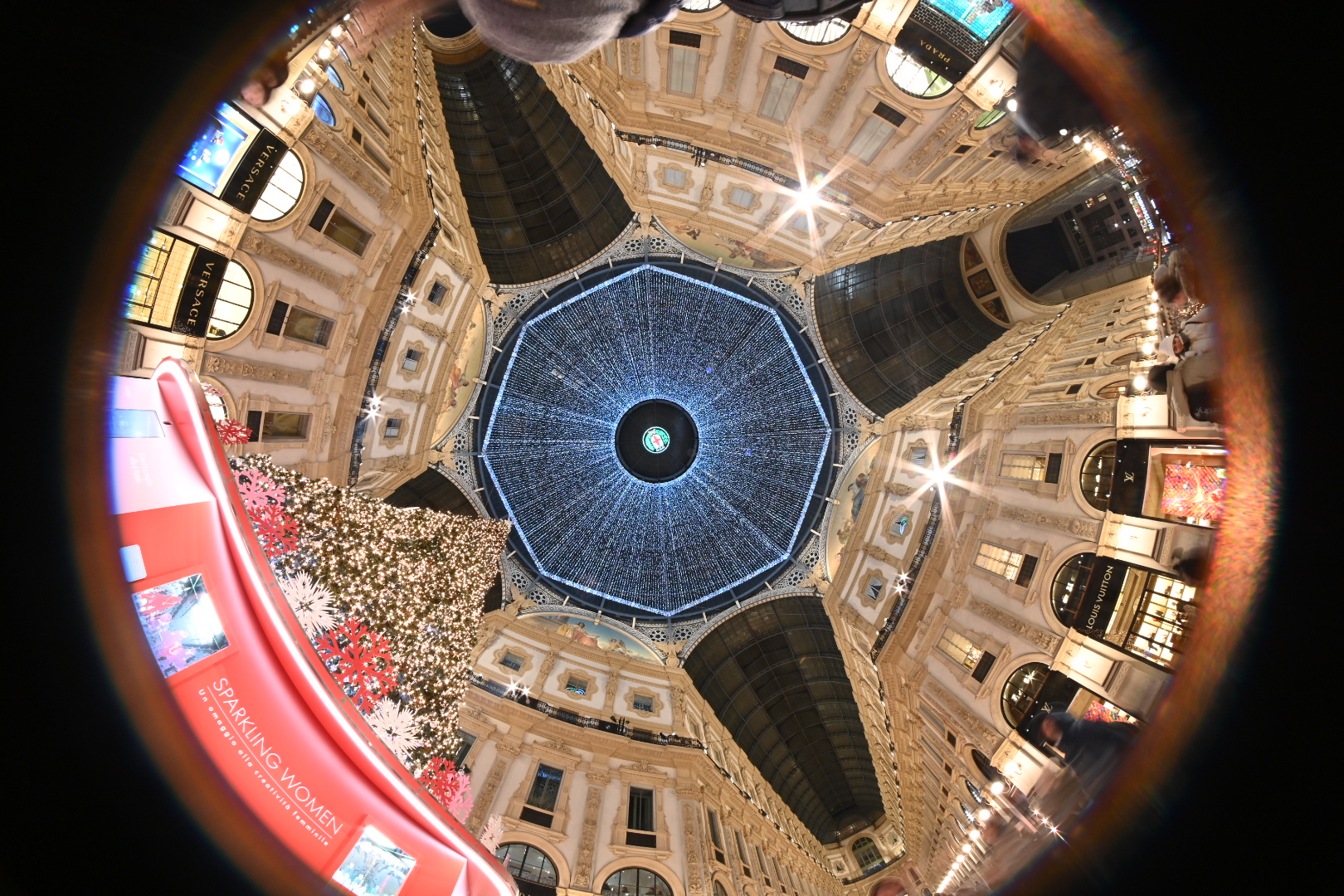 Milan and Christmas 6