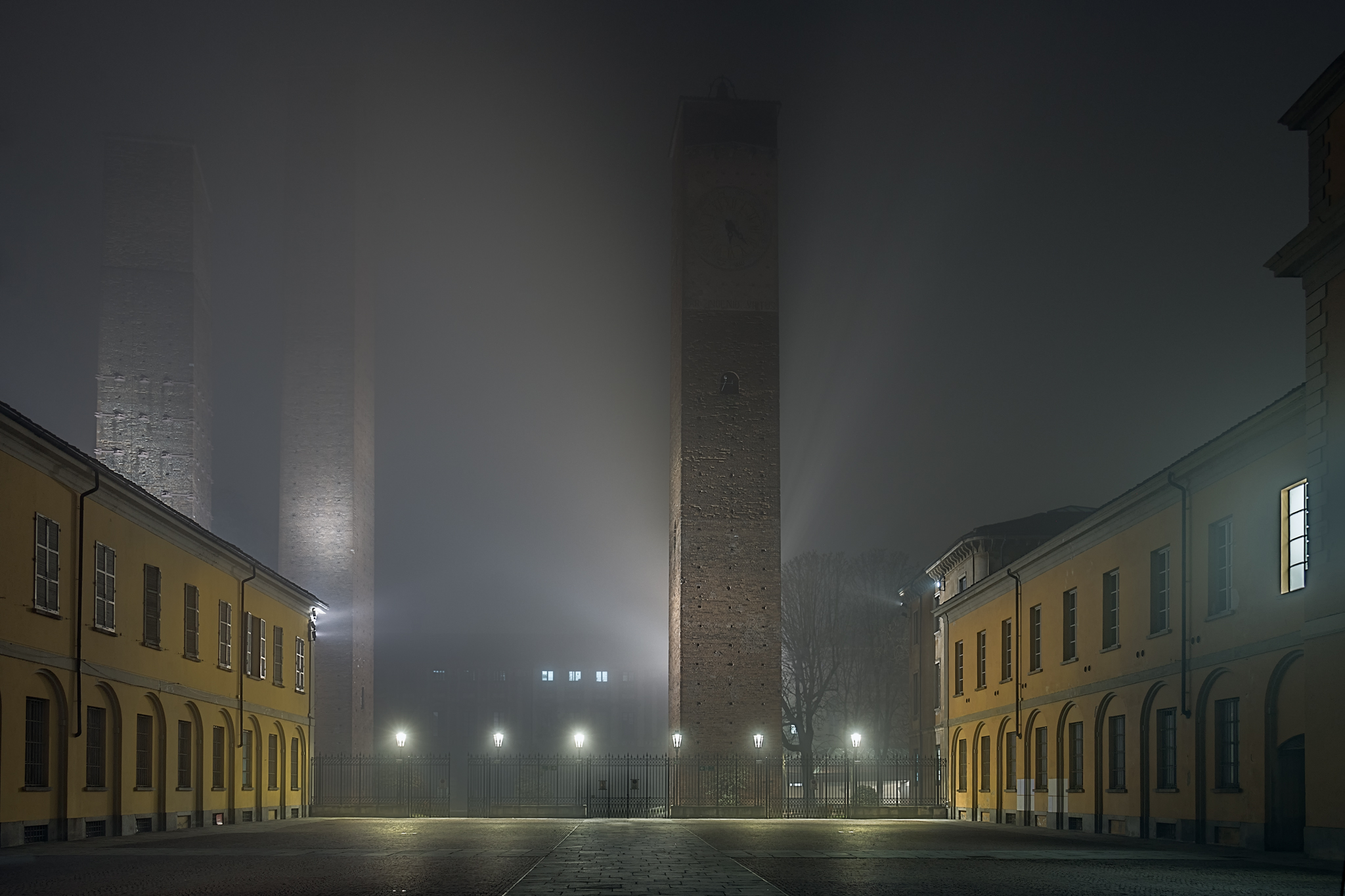 Cortile Teresiano e torre dell'Orologio