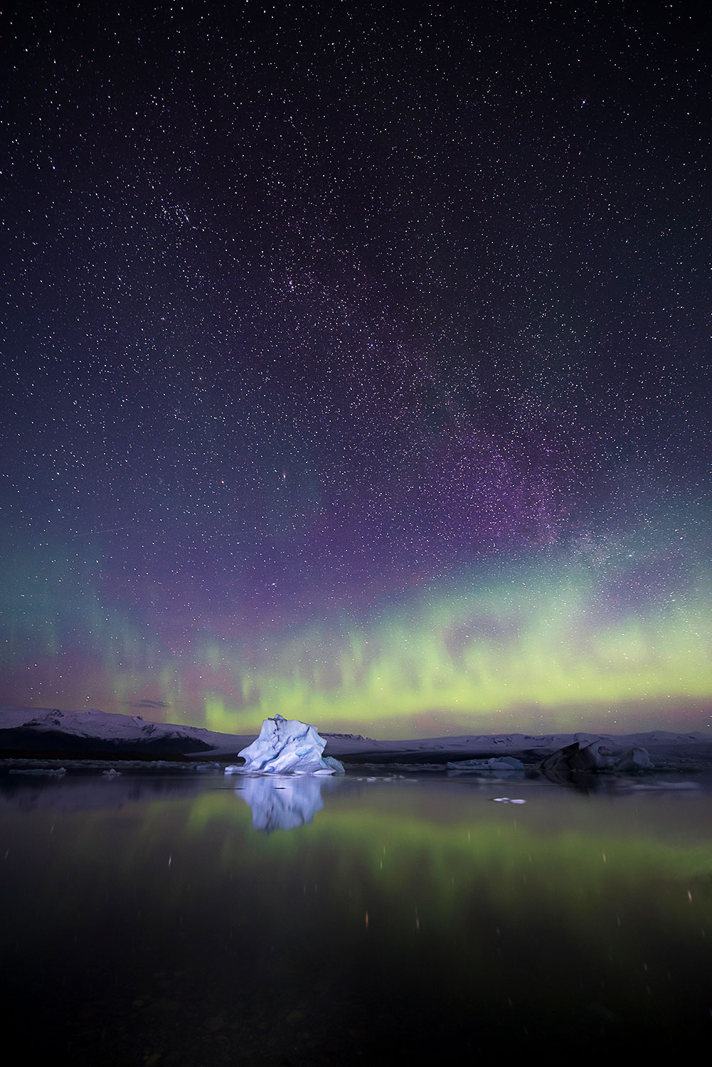aurora alla Jökulsárlón Lagoon