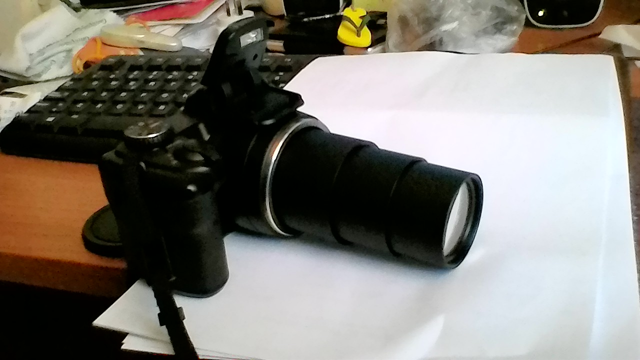 Compact travel camera, FujiFilm Finepix s8600