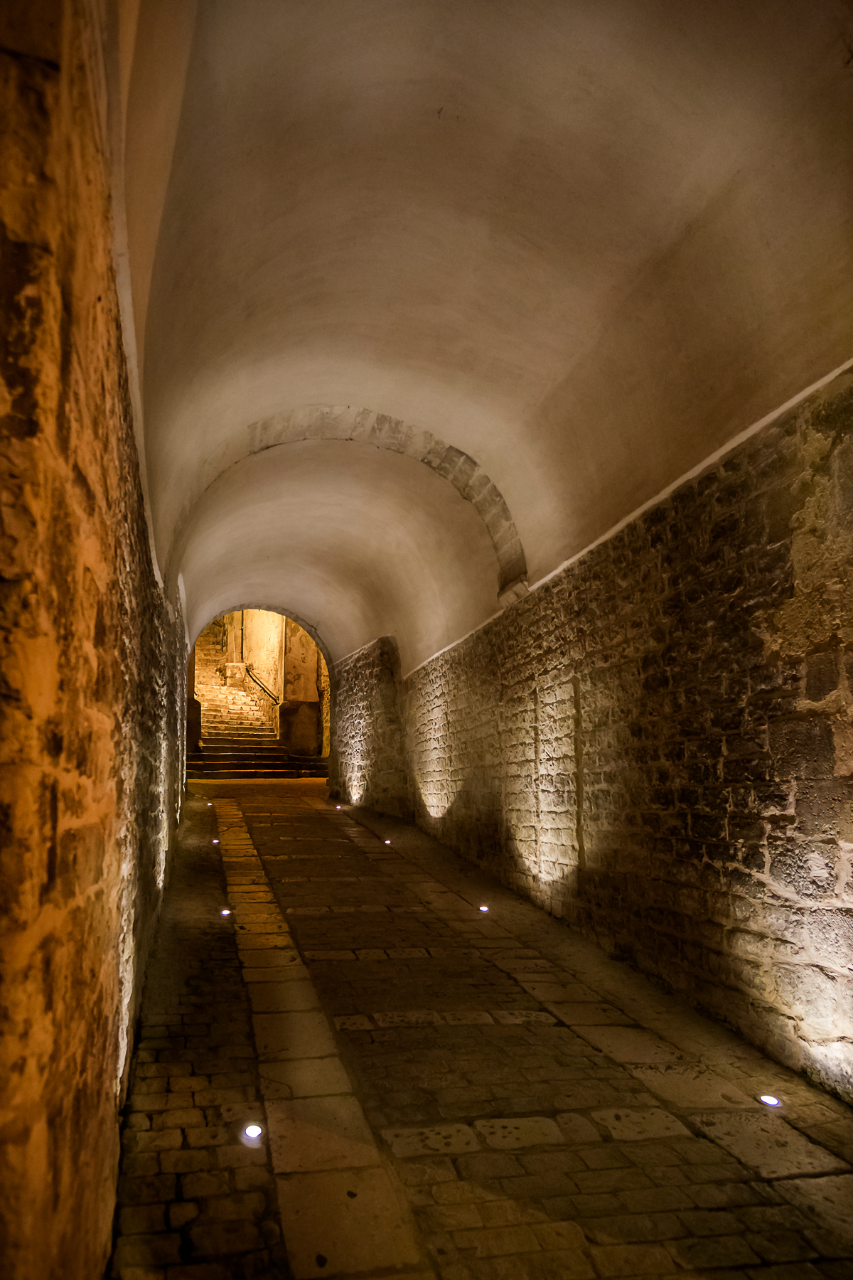 To see the light you need the darkness......