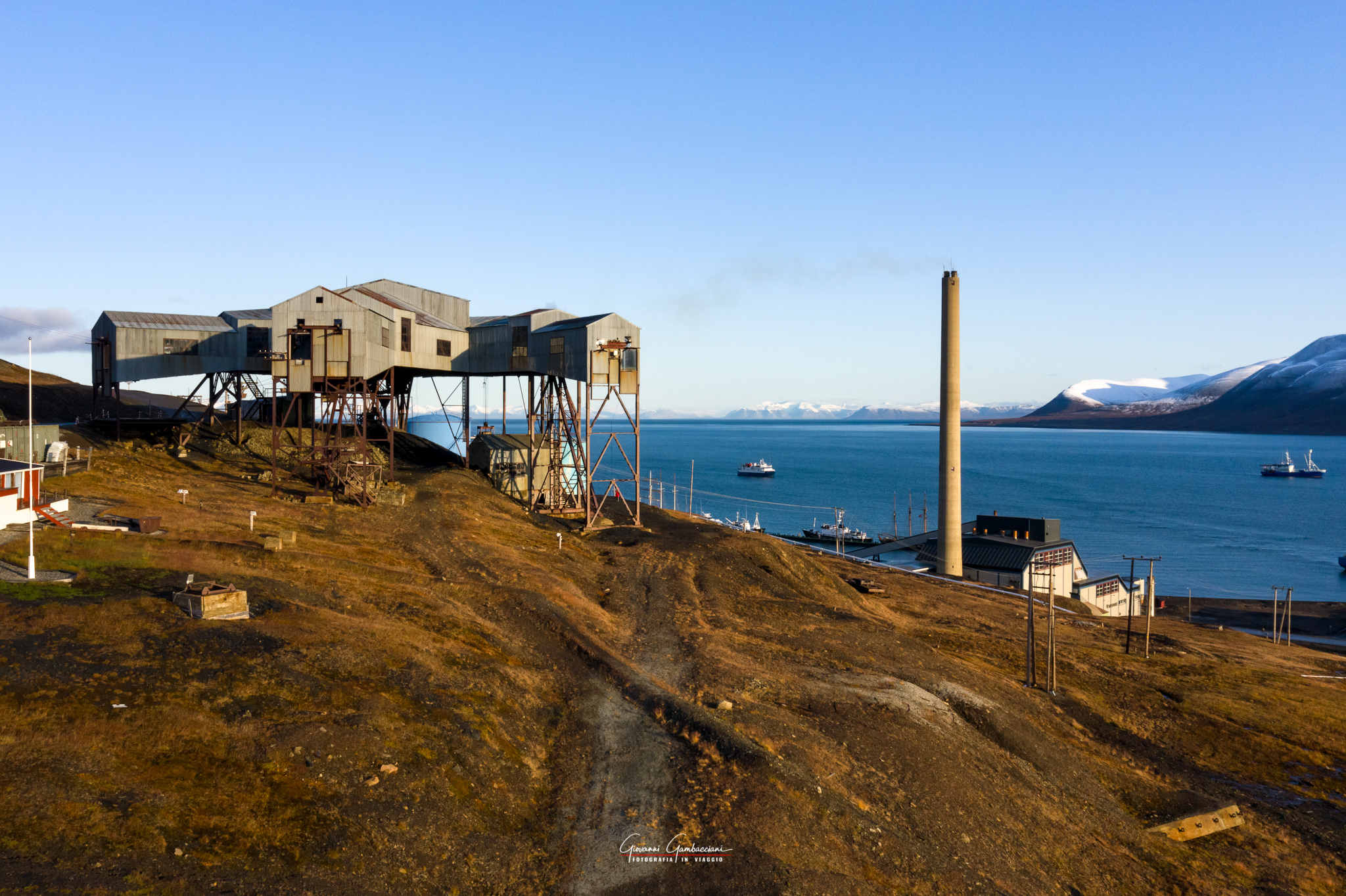 Longyearbyen dal cielo