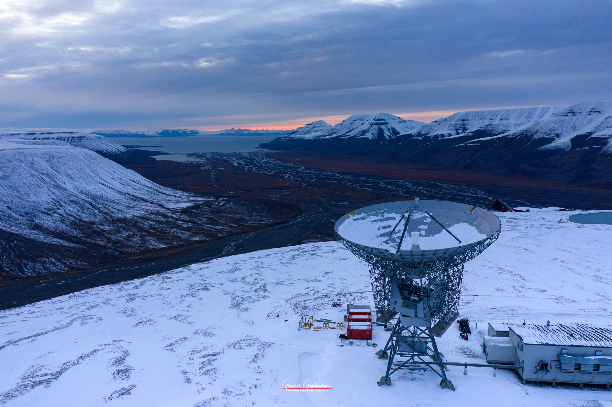 Longyearbyen dal cielo