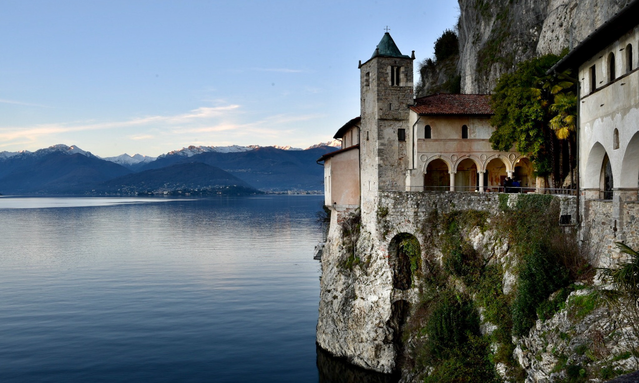 Santa Caterina del Sasso -Leggiuno-