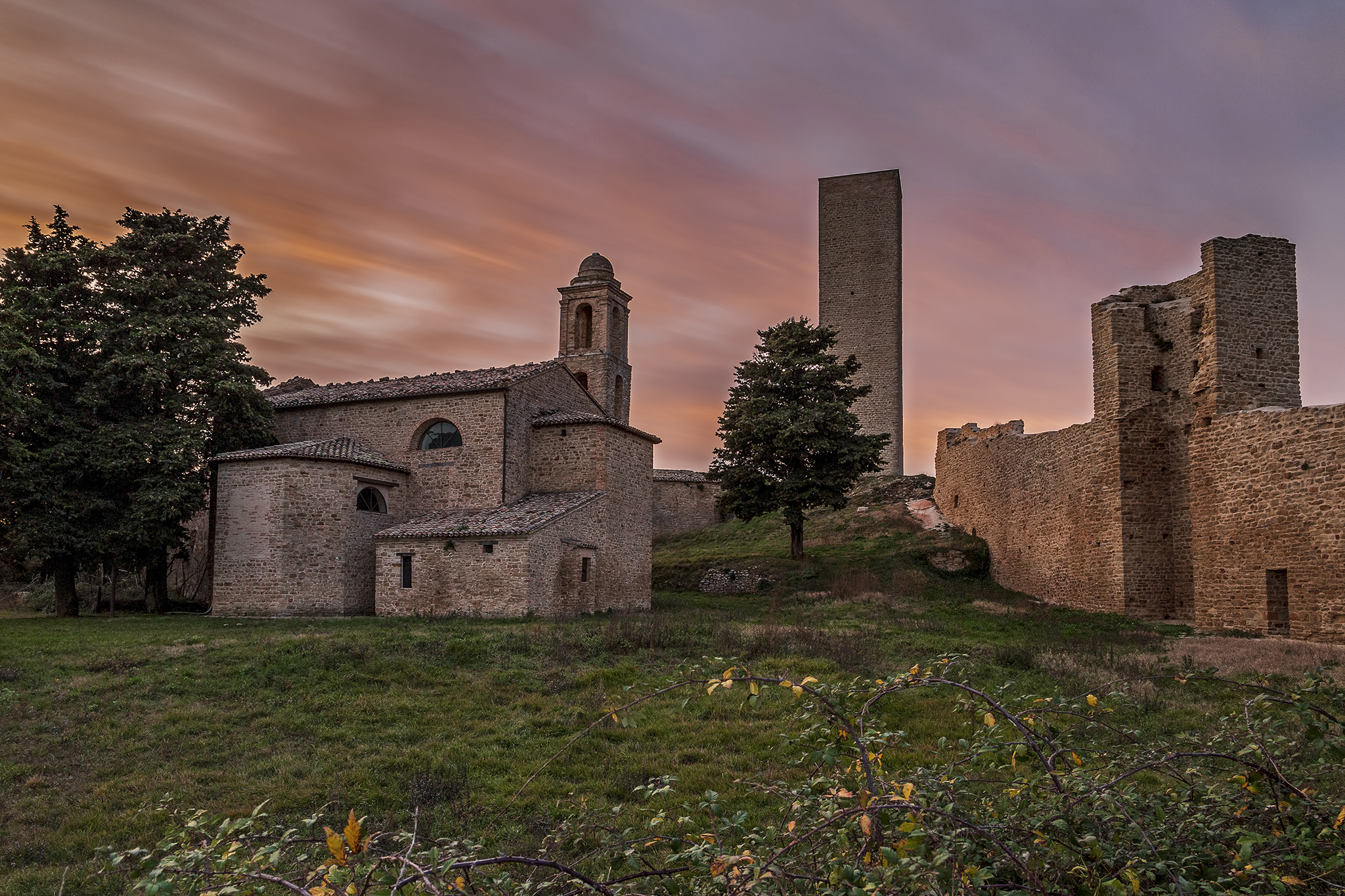 Castello di Pitino - San Severino Marche