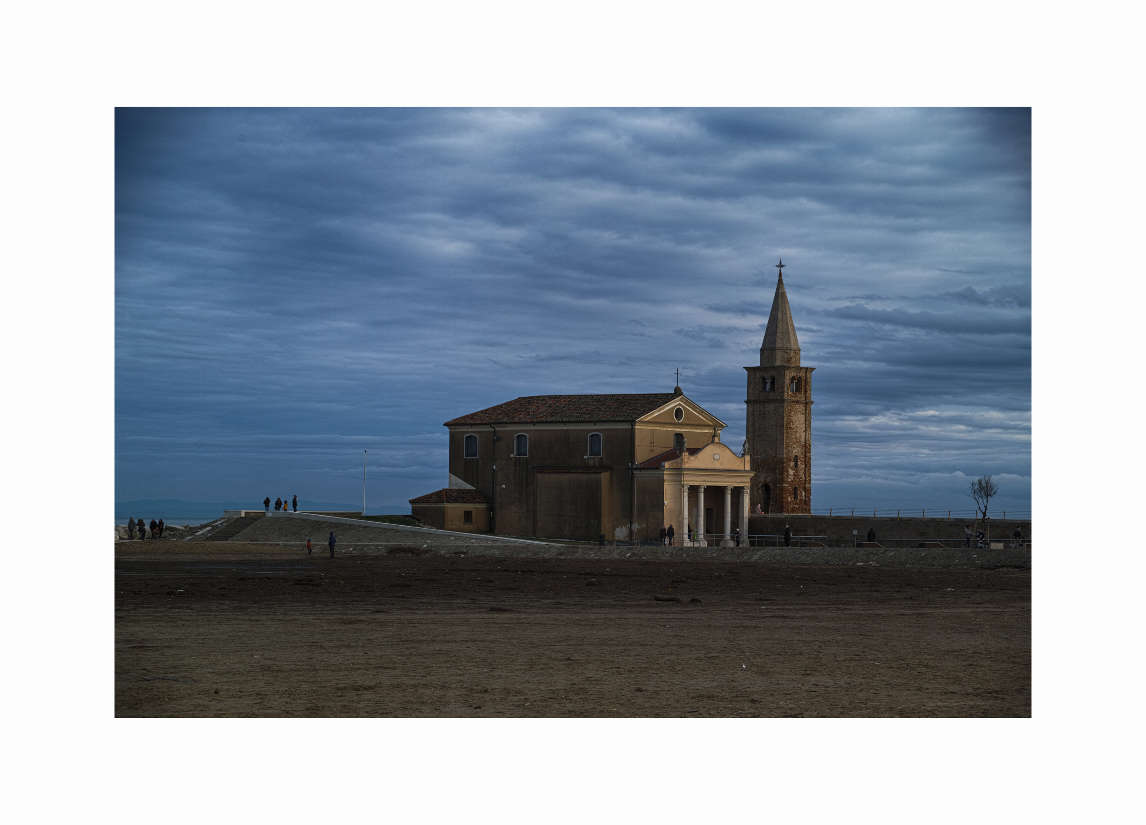 The church on the sand