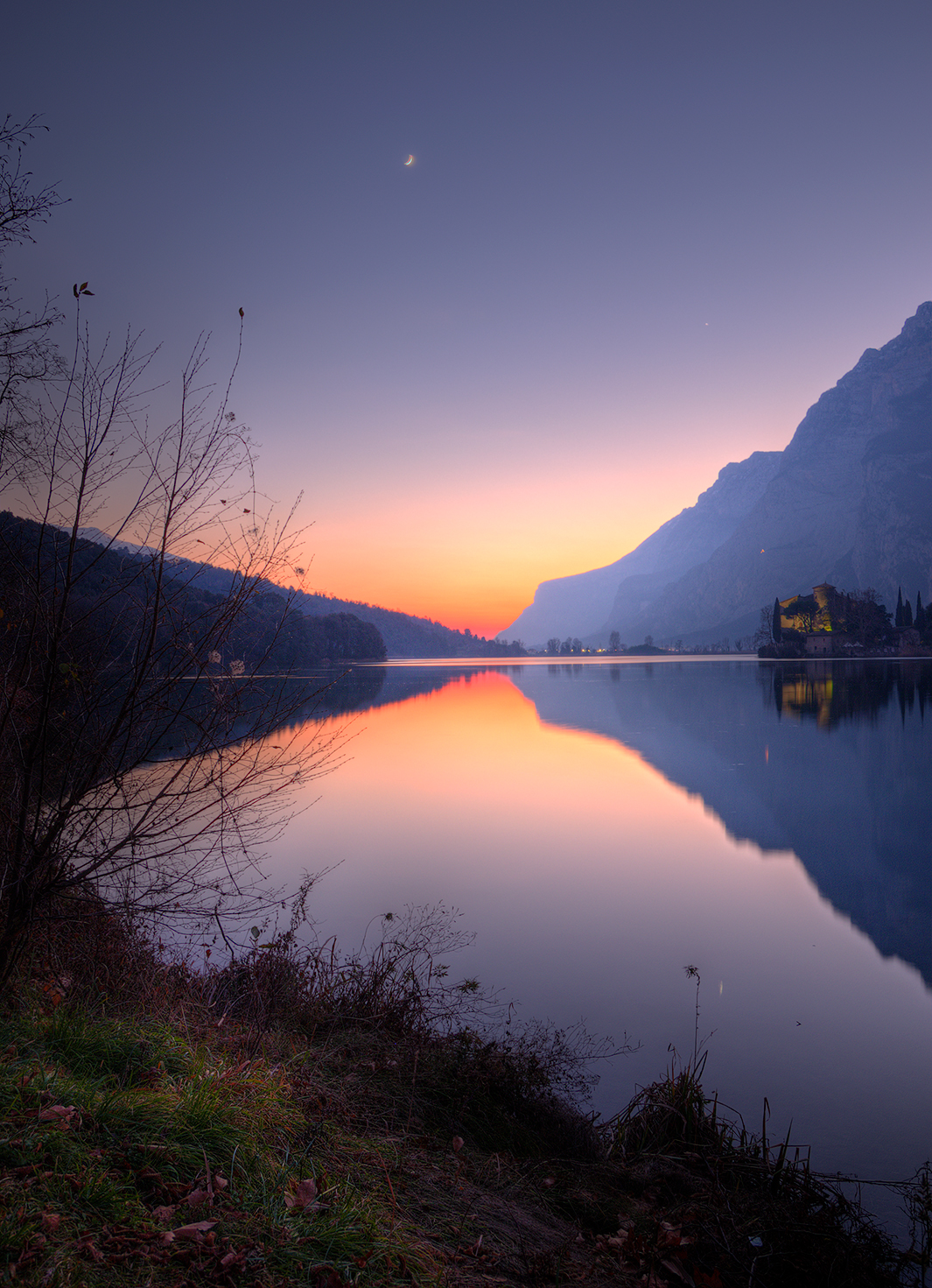 Crepuscolo al lago di Toblino