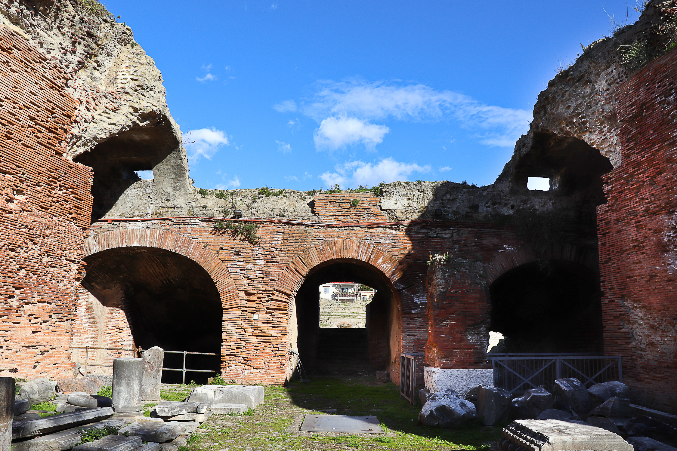 amphitheater flavio poscioli (na)