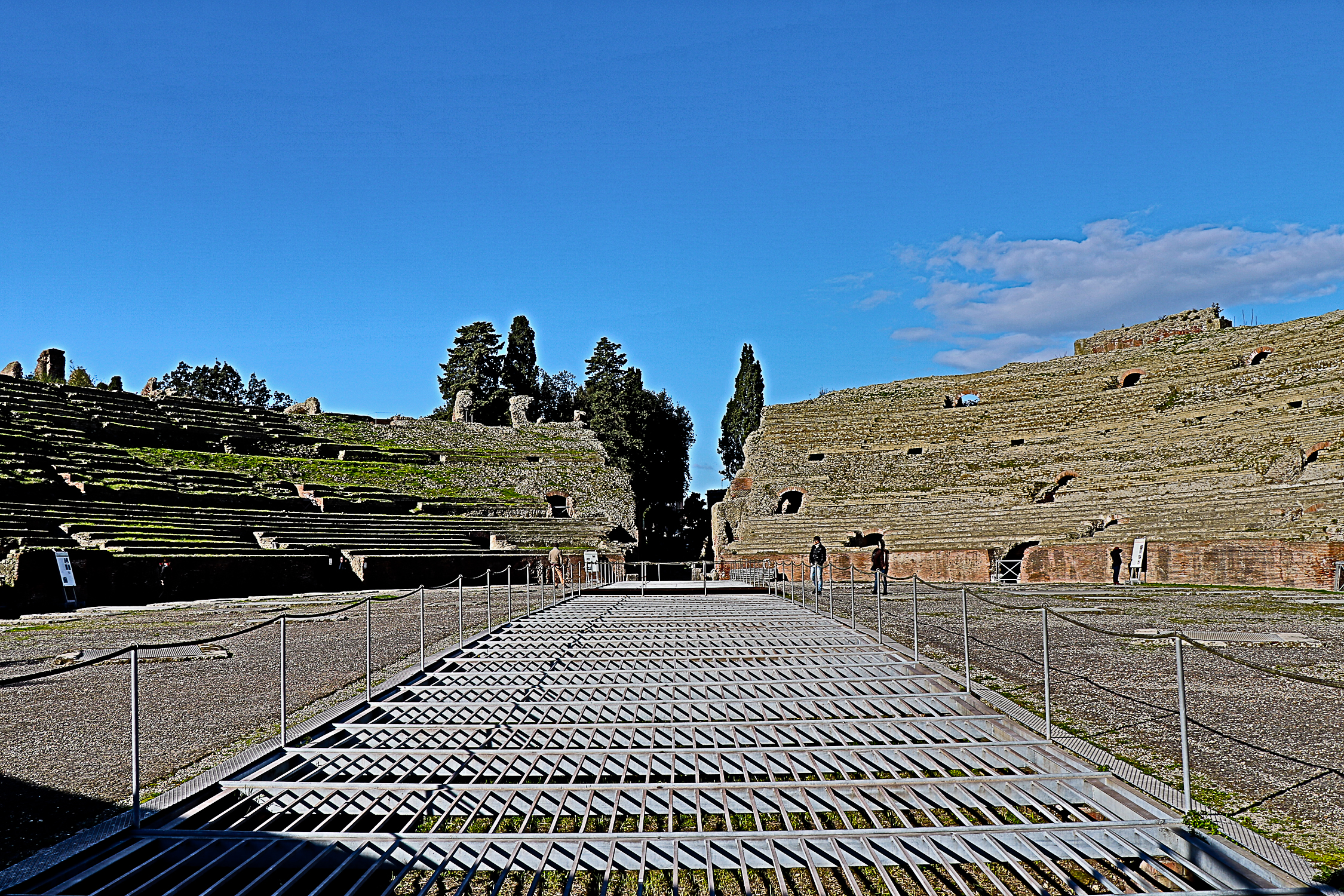 amphitheater flavio poscioli (na)
