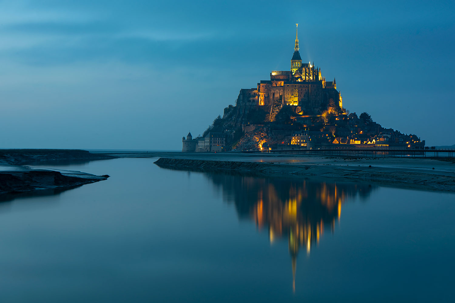 Mont Saint Michel at dusk
