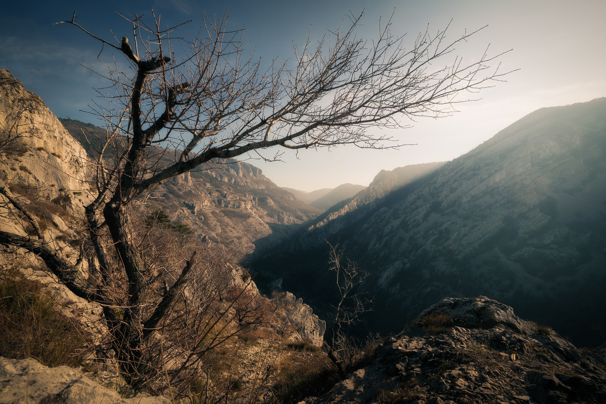 Una calda giornata invernale in Val Rosandra