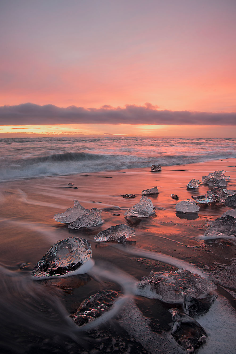 Alba alla spiaggia di Jökulsárlón