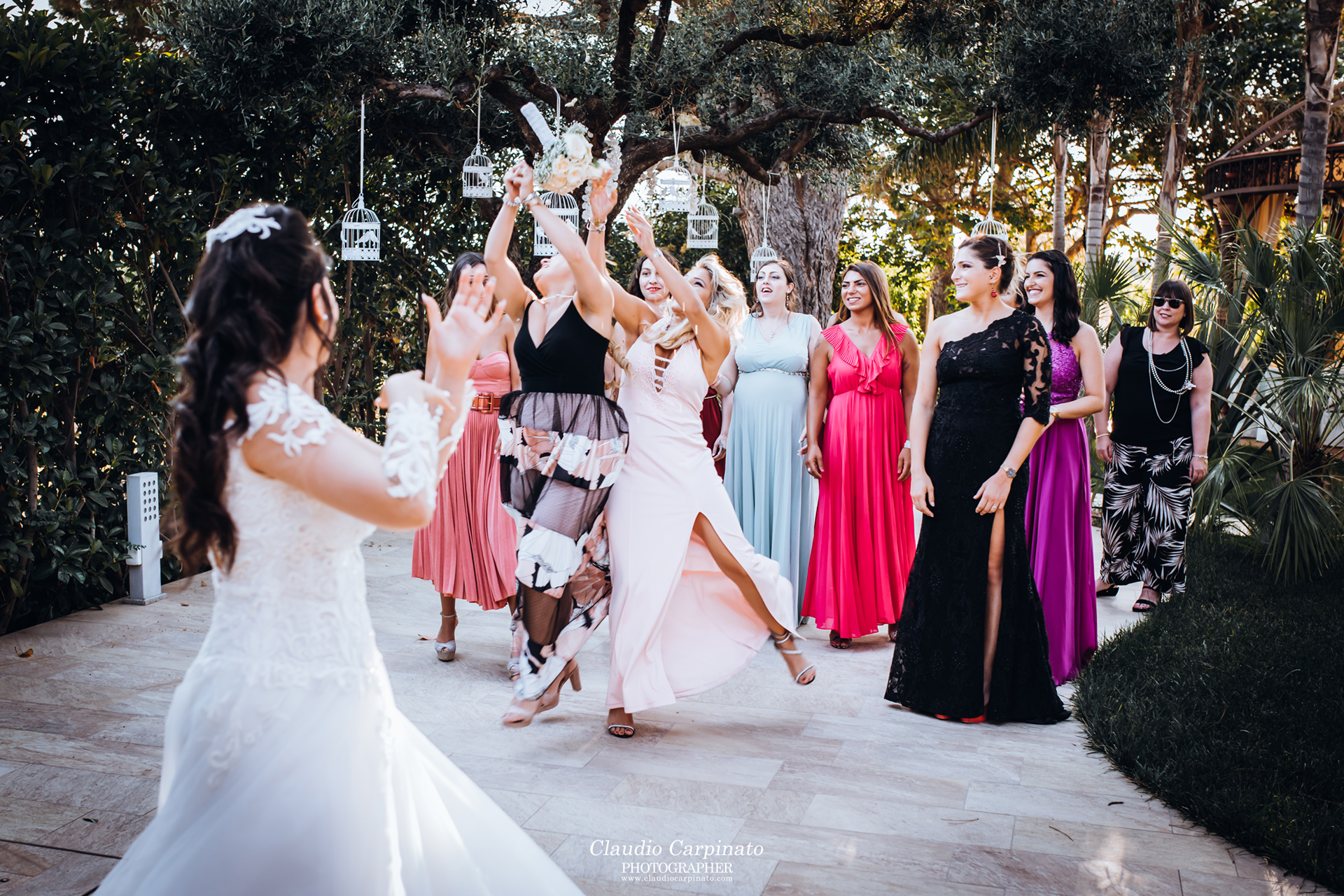 The launch of the bouquet