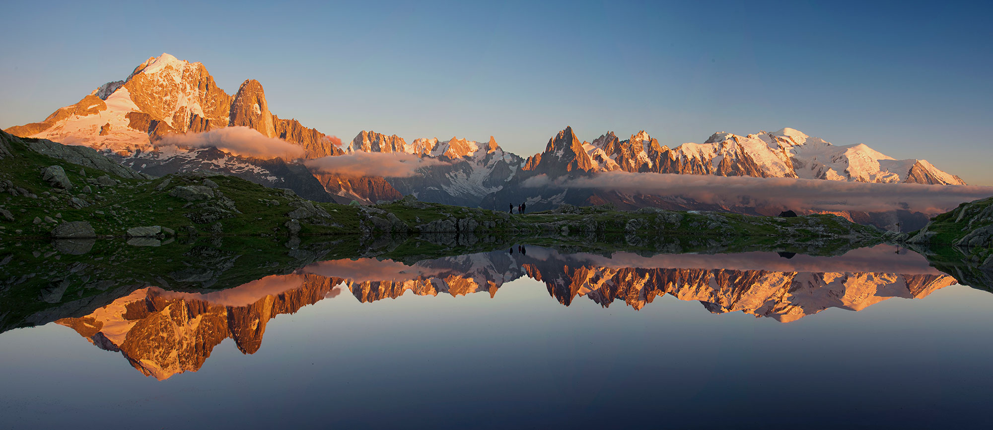 Il lago de Chésery al tramonto