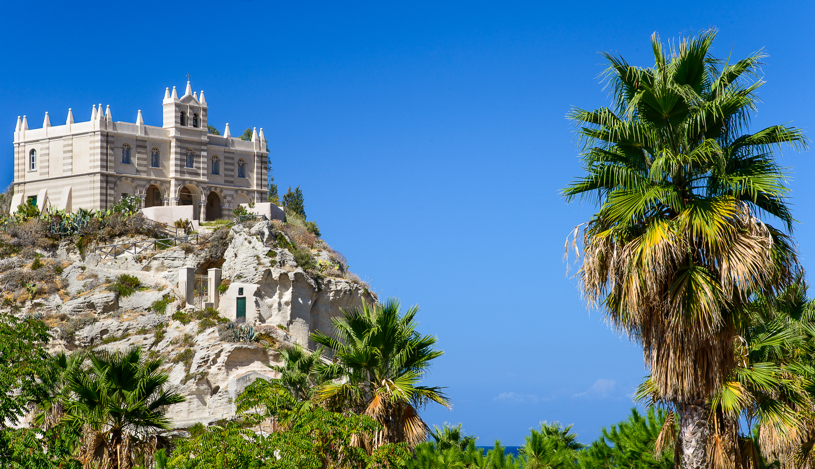 Chiesa di Santa Maria dell'isola - altra prospettiva