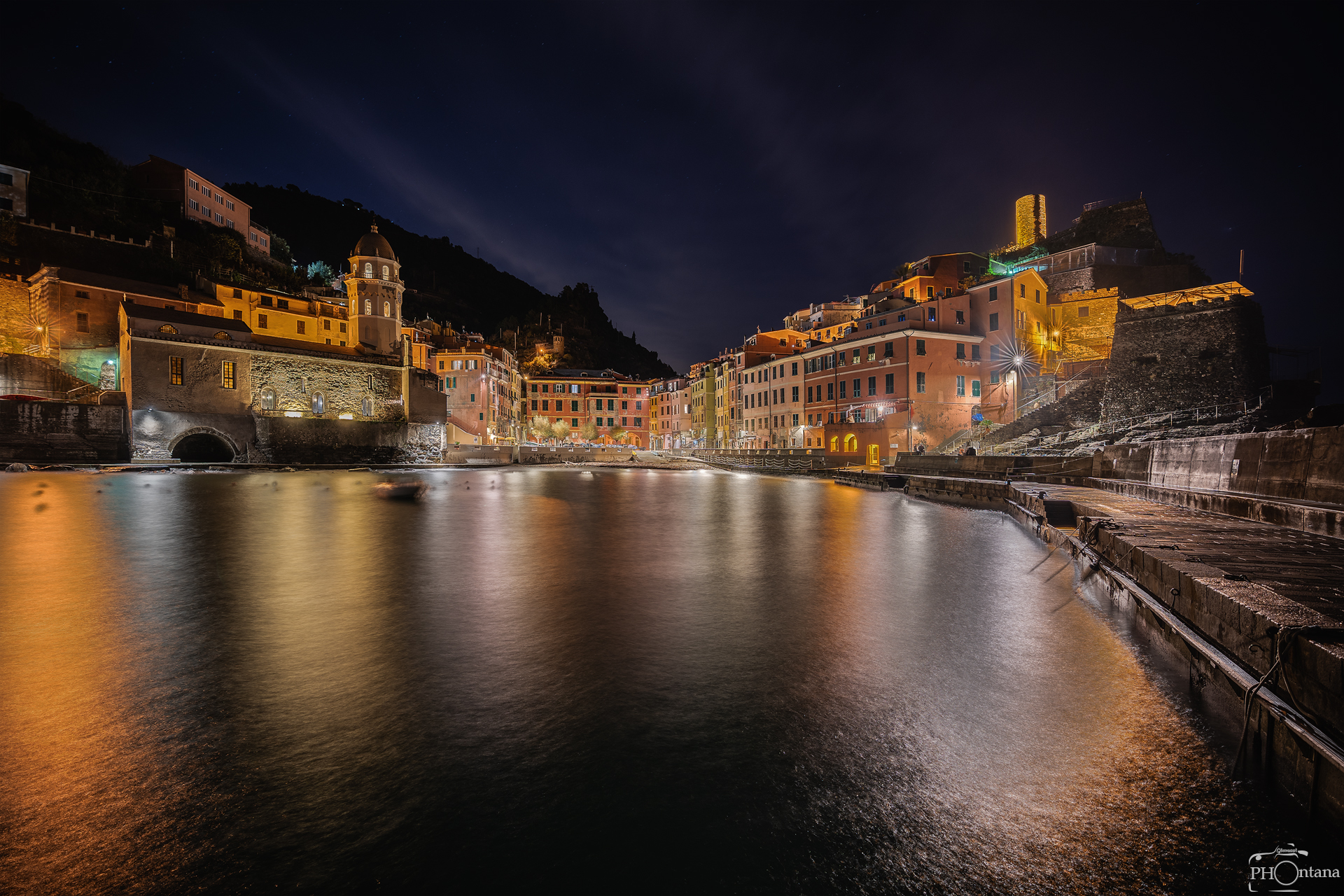 Vernazza lights
