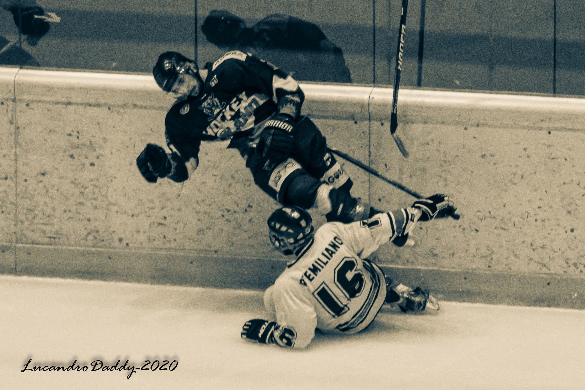 volando sul ghiaccio