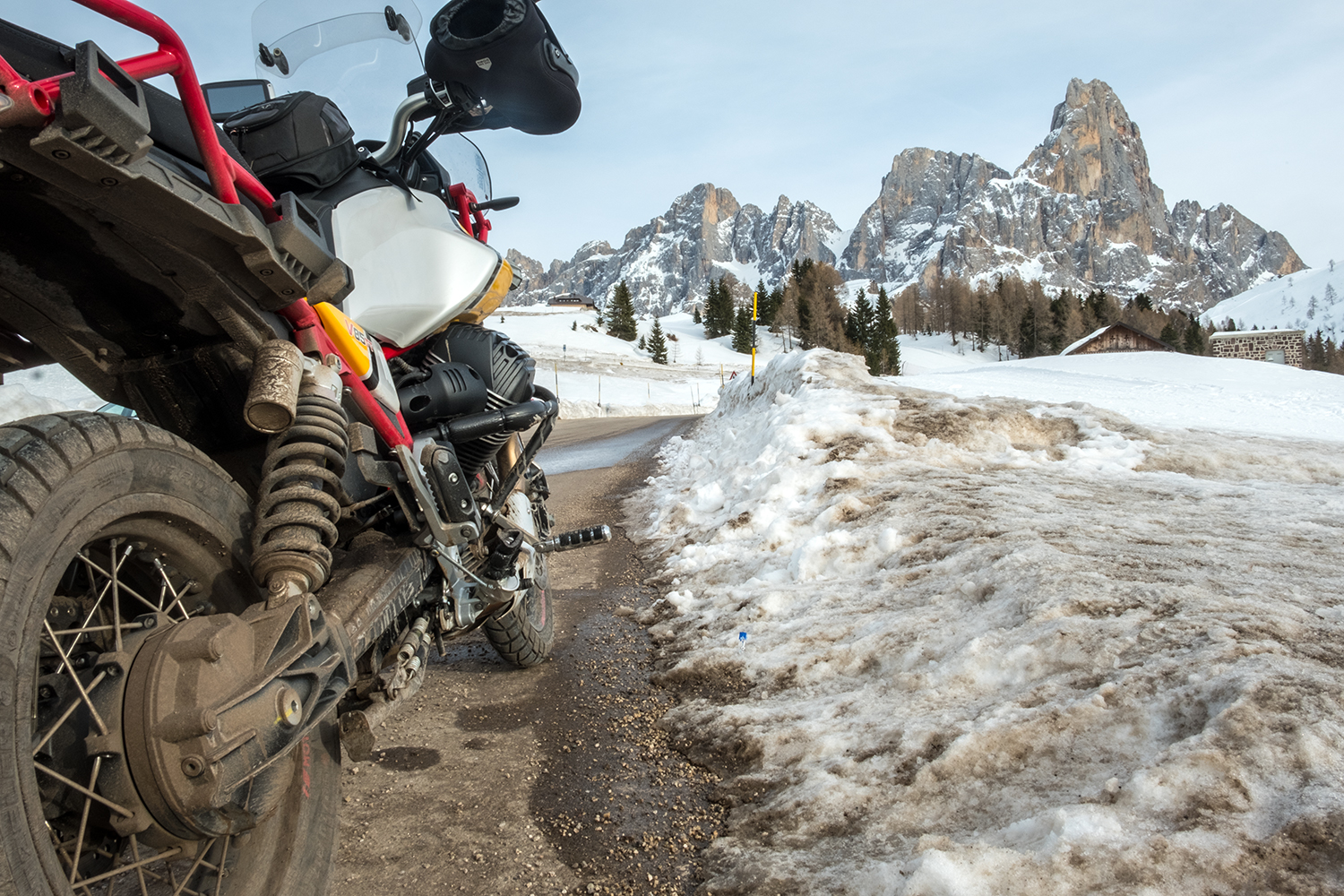 Passo Rolle - Pale di San Martino (con Guzzi V85tt)