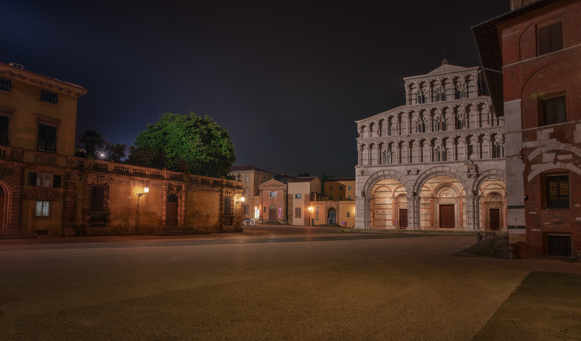 St. Martin's Cathedral, Lucca