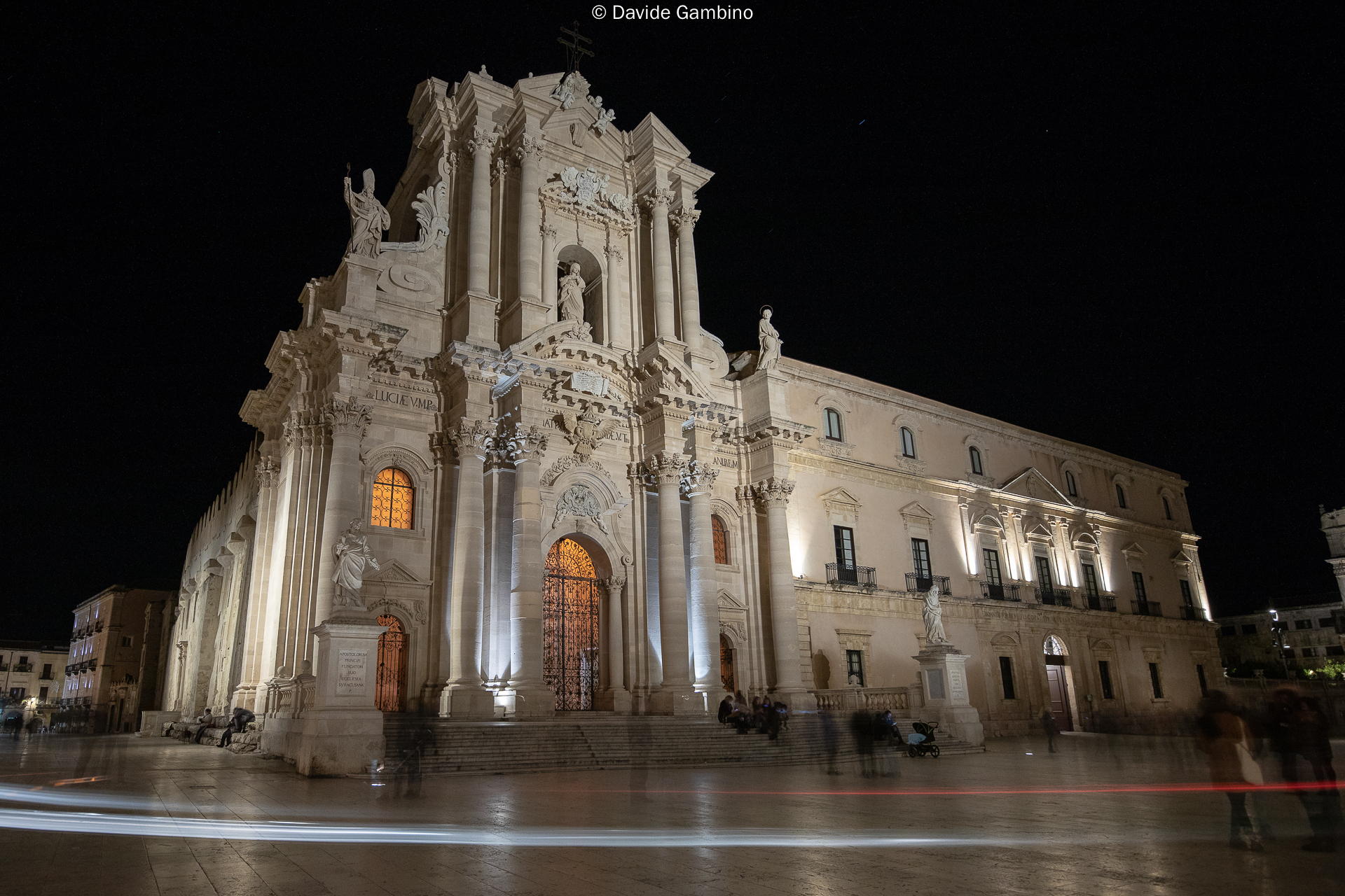 Scie at the Cathedral of Ortigia (Sr)