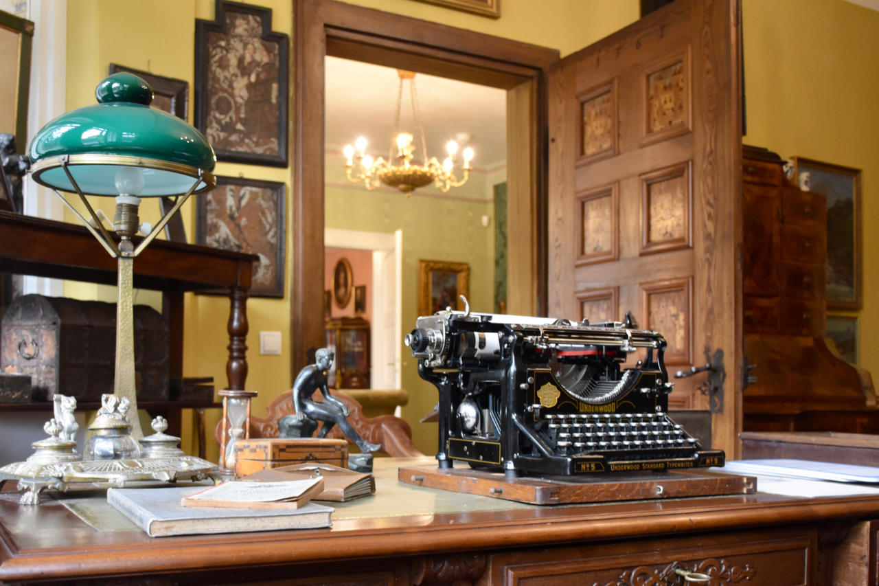 Museo Villa Freischütz, Fond. Navarini Ugarte Merano