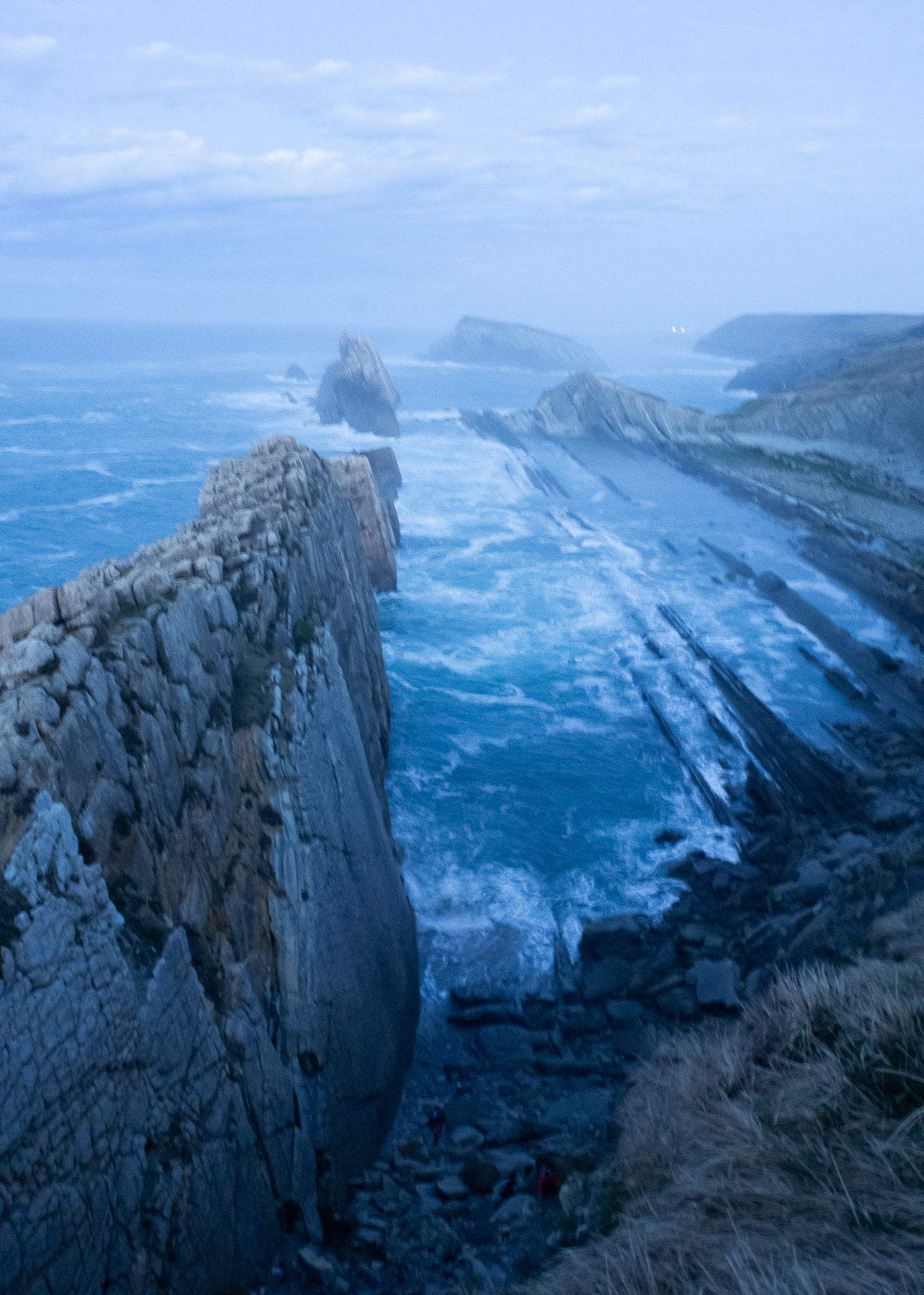 Playa de Arnia rocks