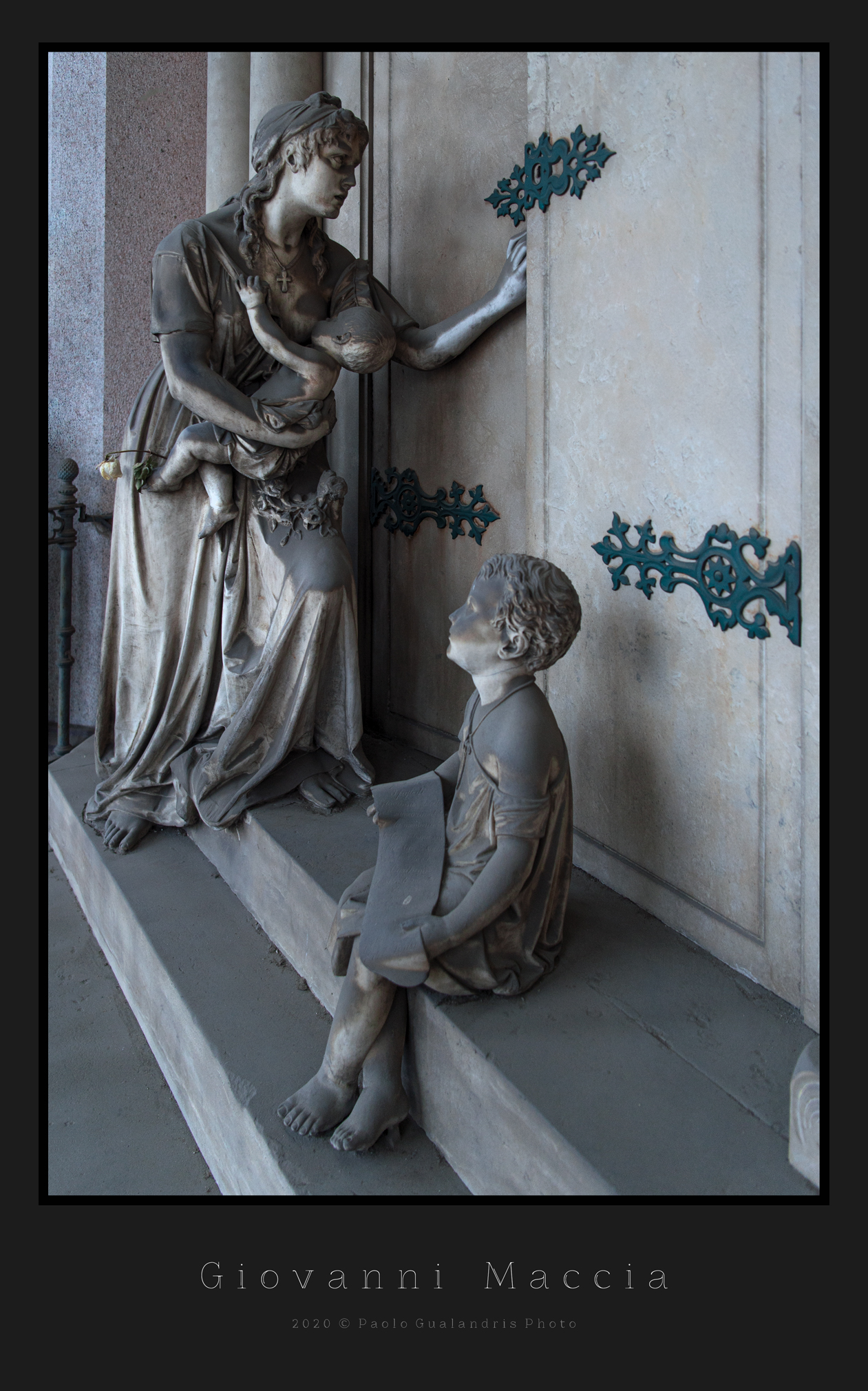 Monumento Giovanni Maccia