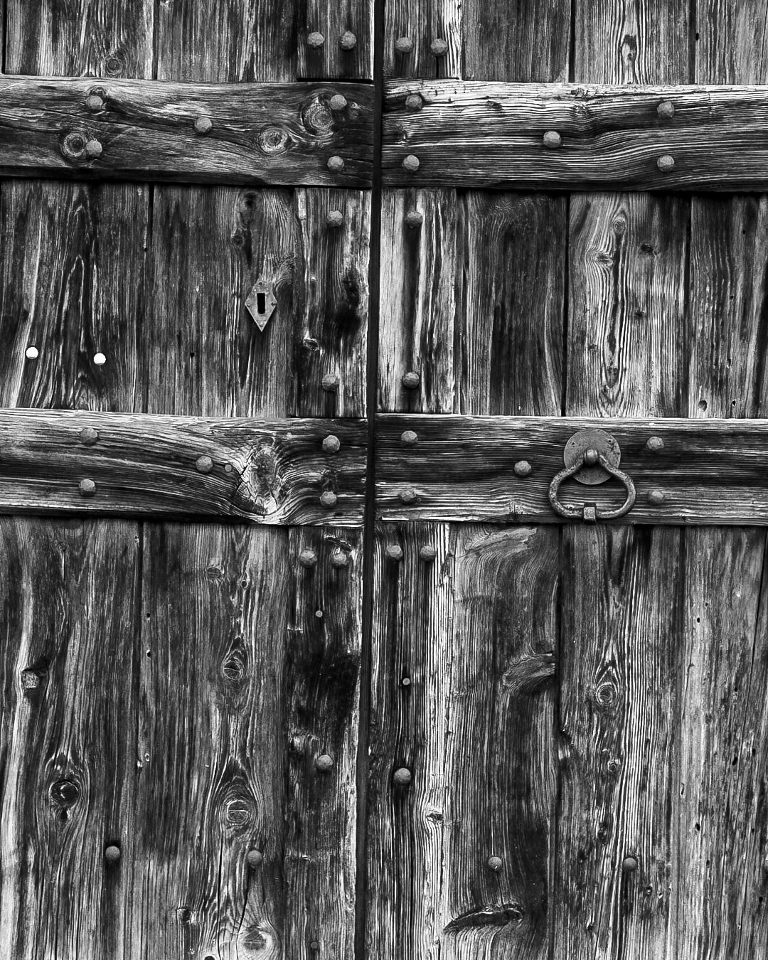 The door, come in to defend us or go out to feel?