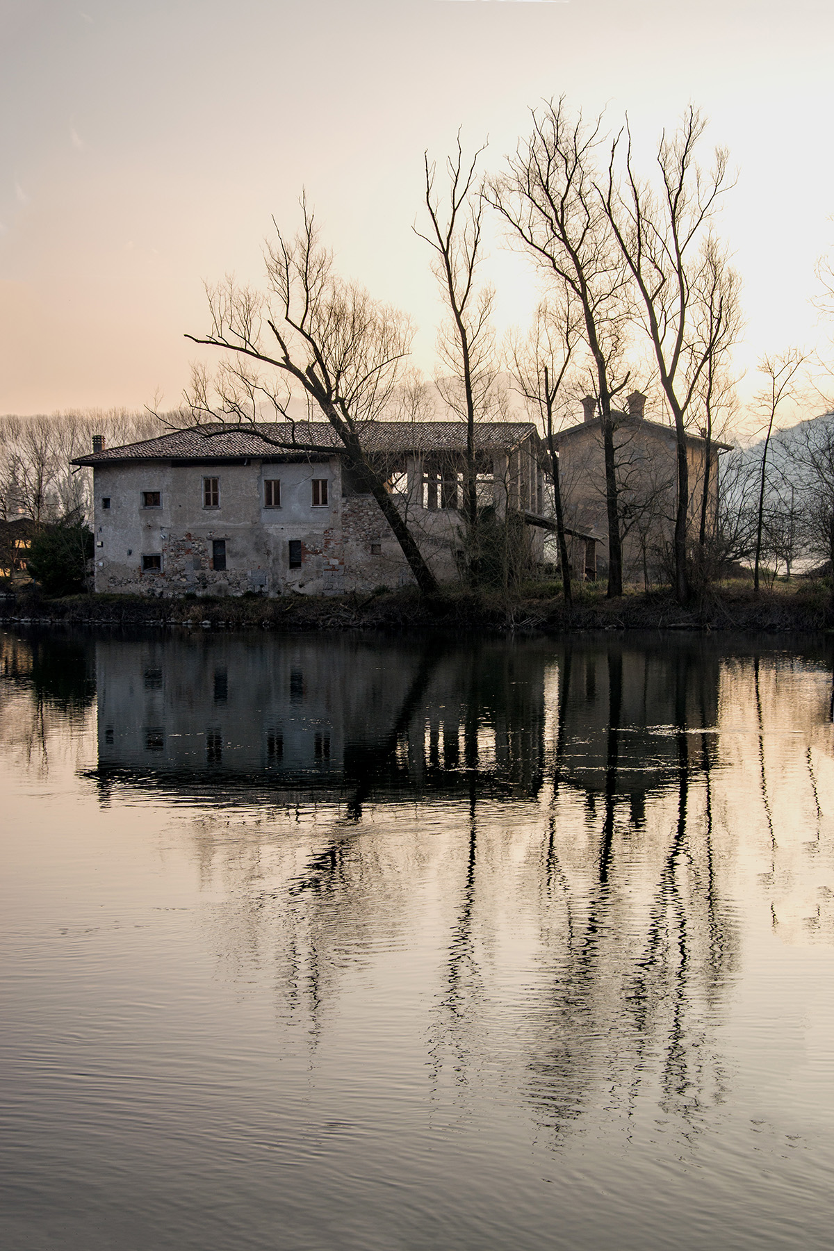 la casa sul fiume