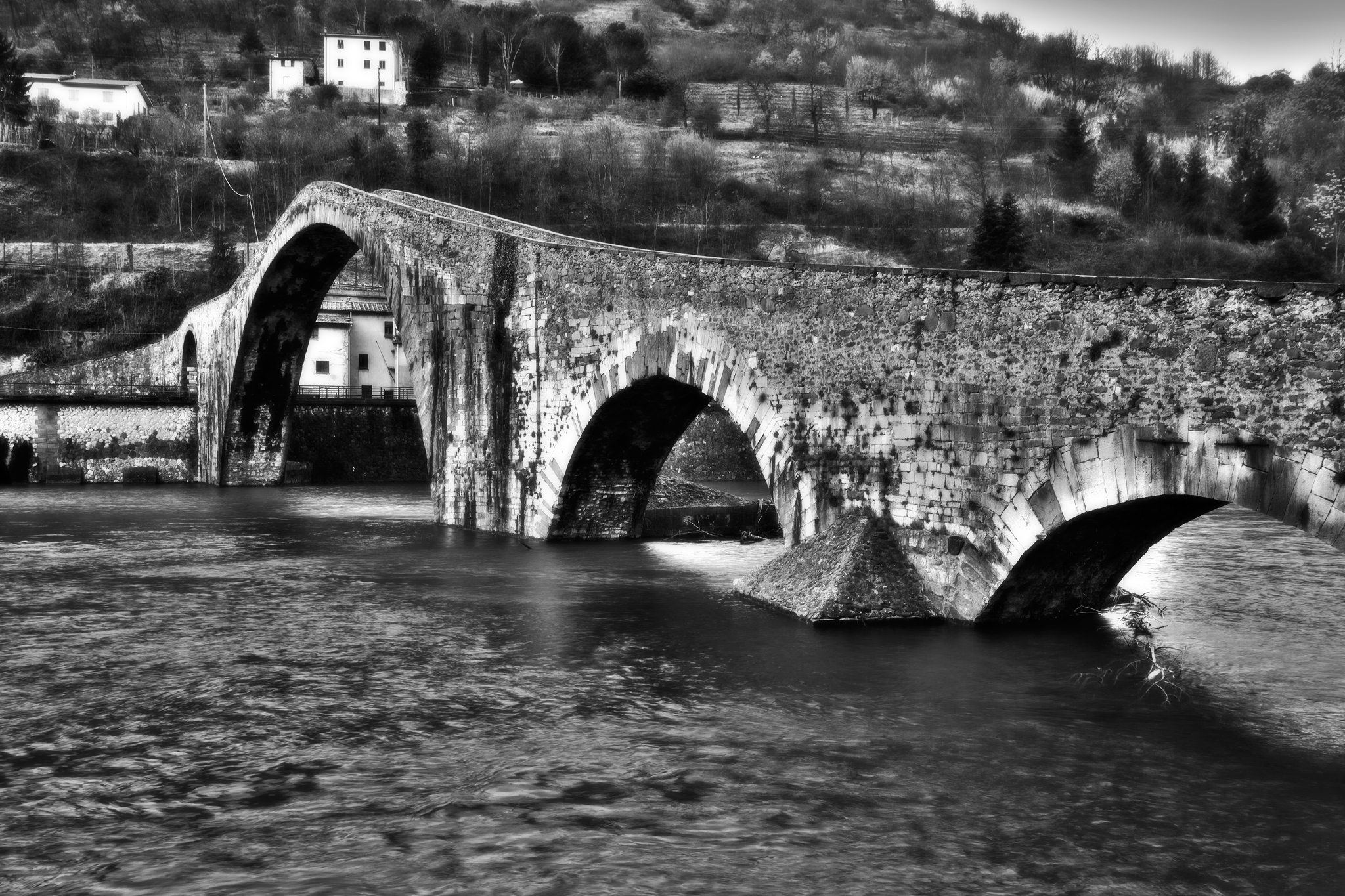 Ponte della Maddalena (Devil's Bridge)