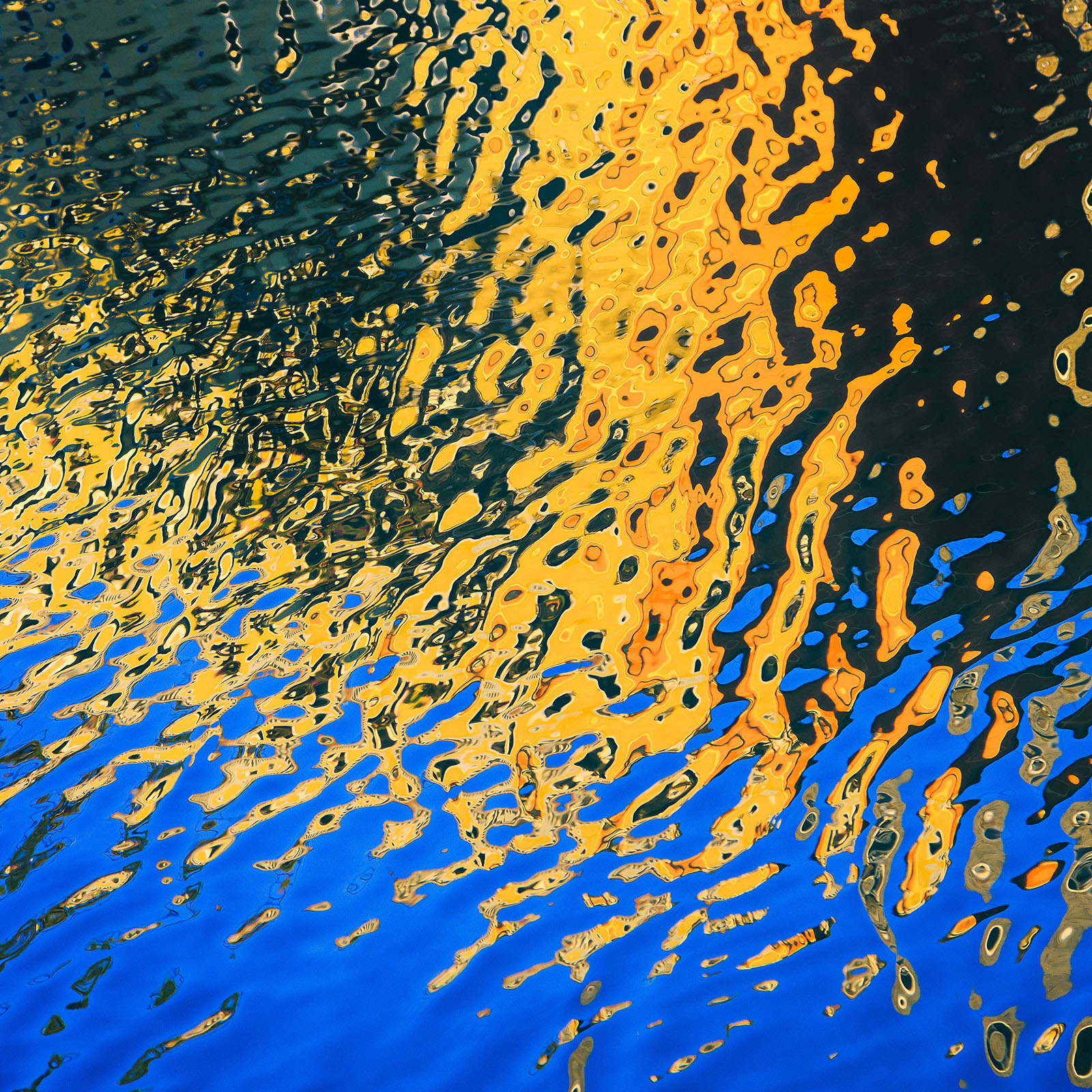 Reflection on the Rio de l'Angelo Raffaele