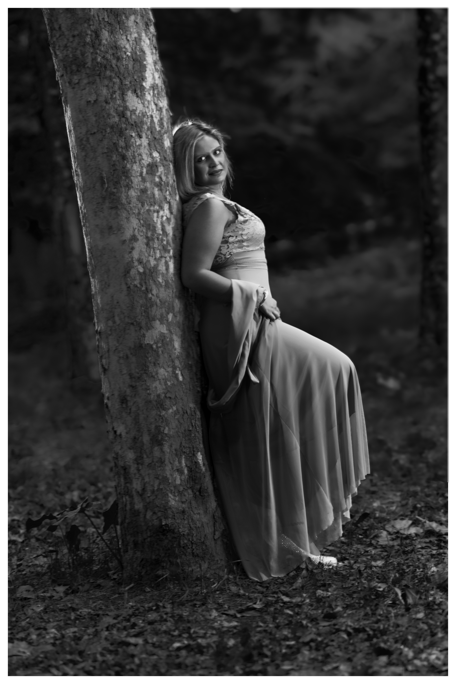 Ritratto a figura intera in b/n